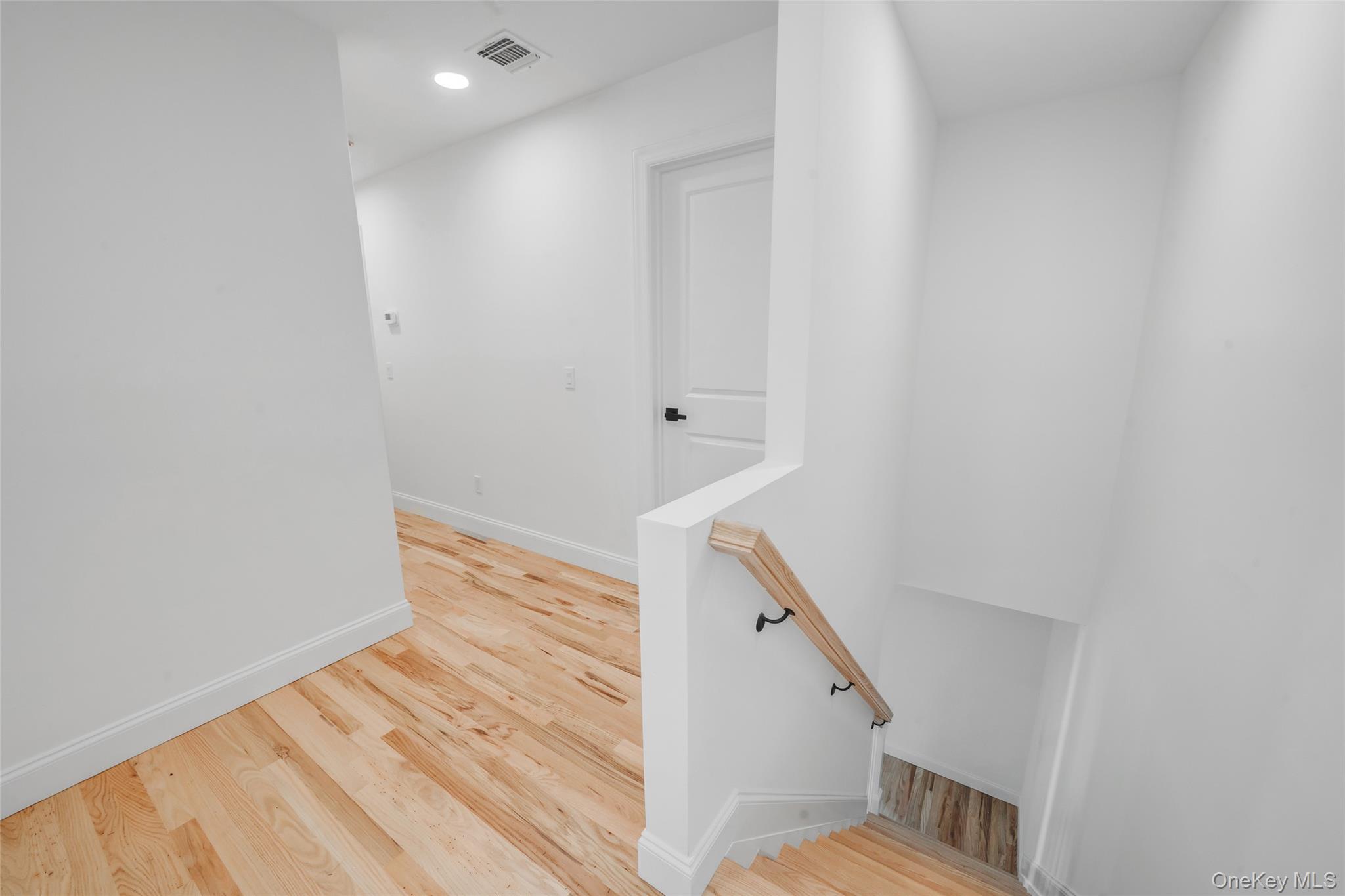 817 Pondview Road, Riverhead, NY 11901