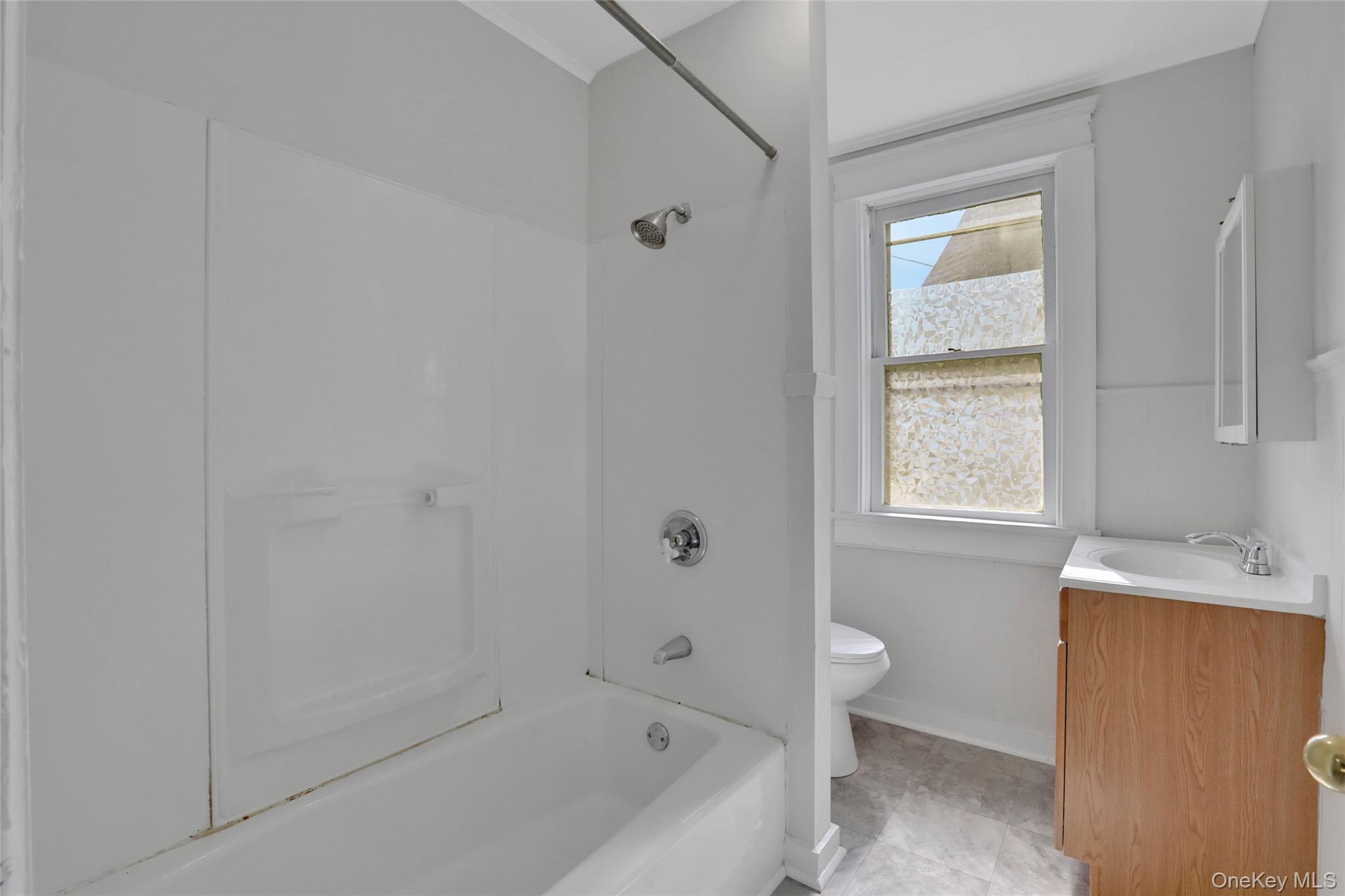 59 W Oreilly Street, Kingston, NY 12401