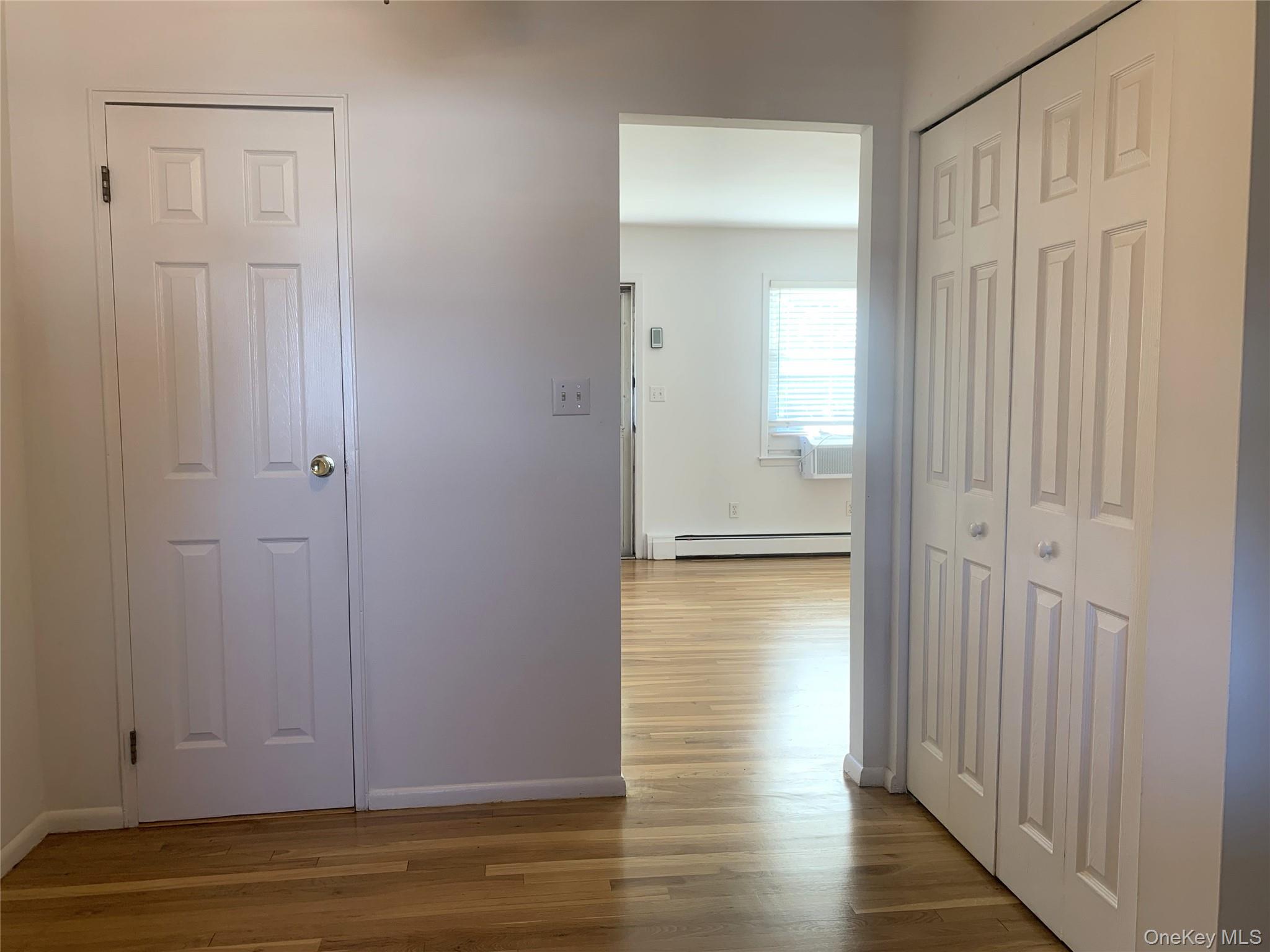 1 Childs Avenue # 1E, Floral Park, NY 11001