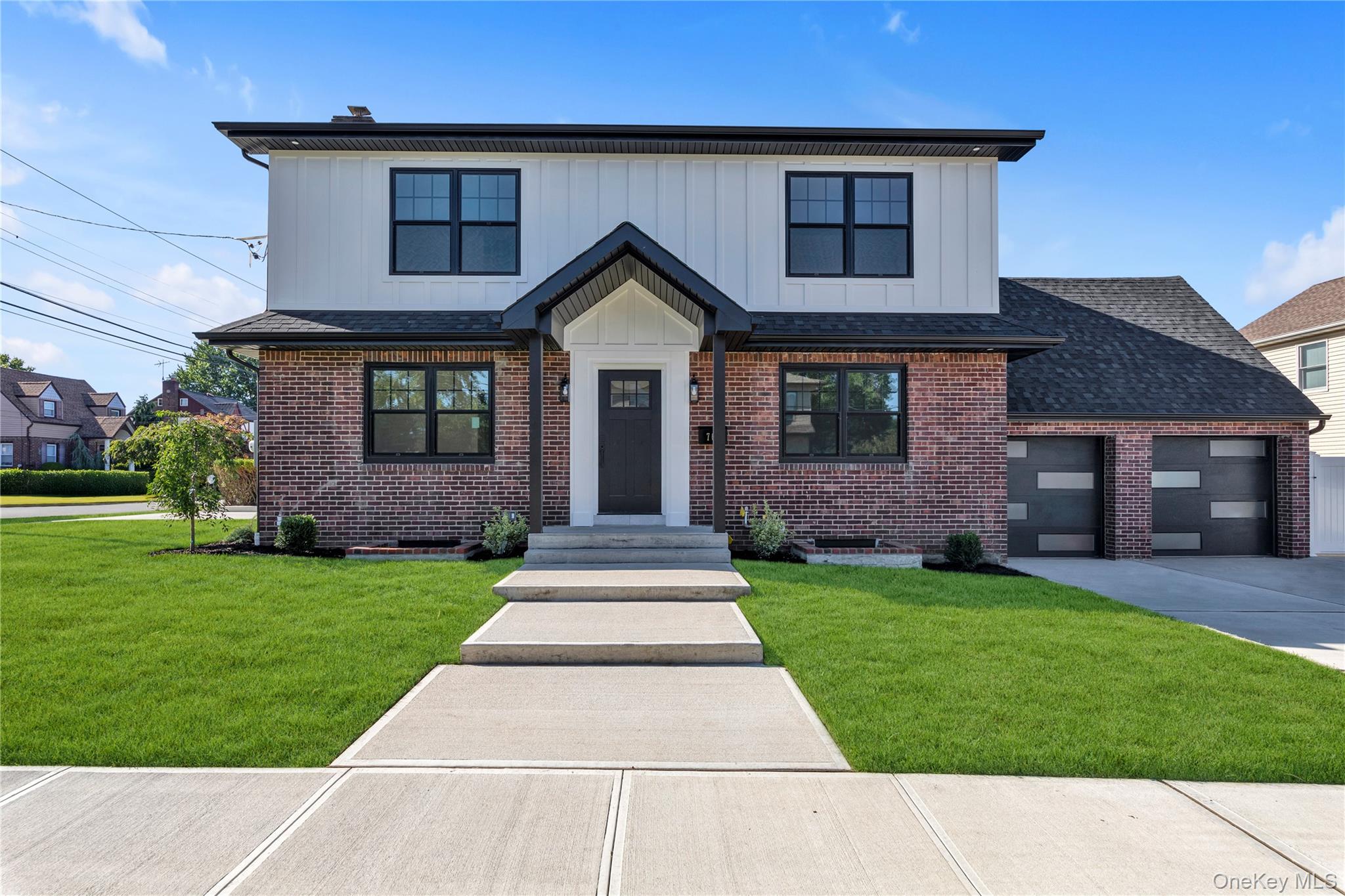 763 Roosevelt Street, Franklin Square, NY 11010