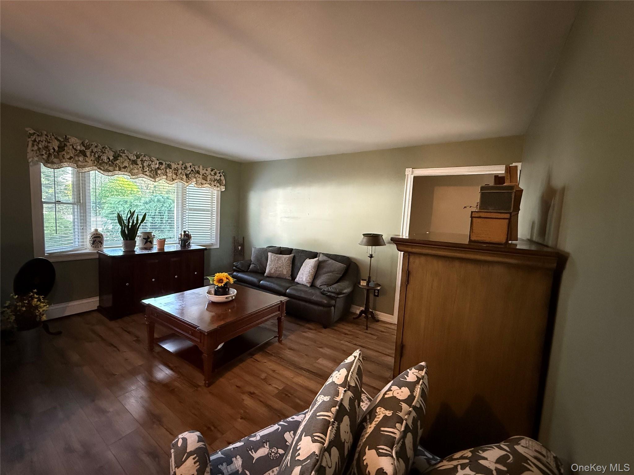 386 Lillian Boulevard, Holbrook, NY 11741