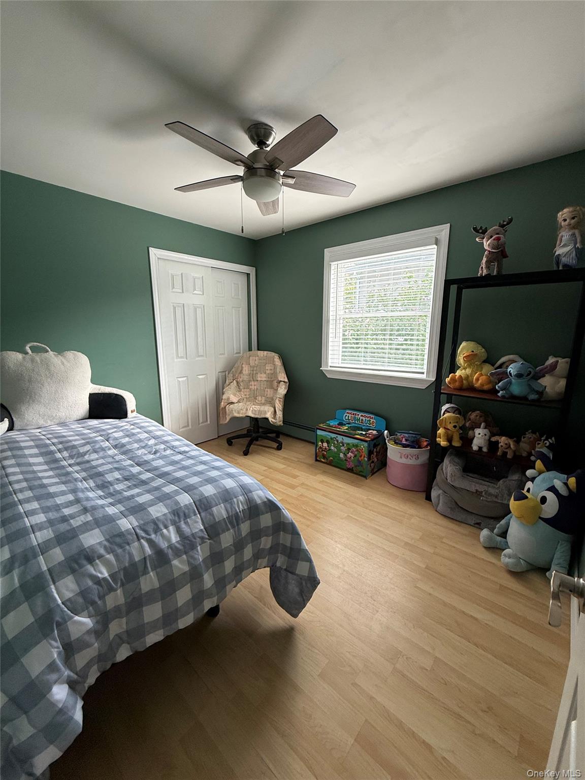 386 Lillian Boulevard, Holbrook, NY 11741