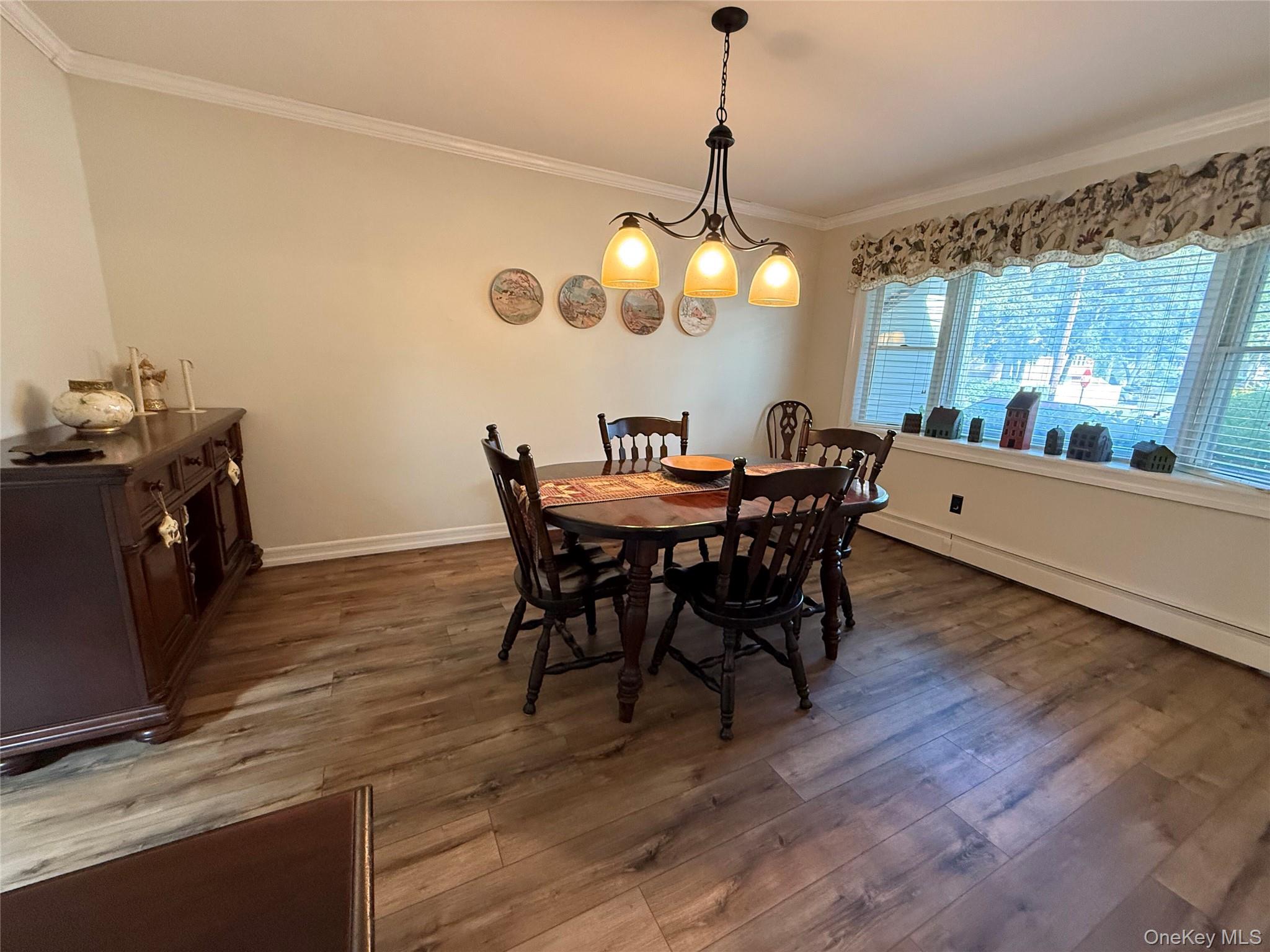 386 Lillian Boulevard, Holbrook, NY 11741