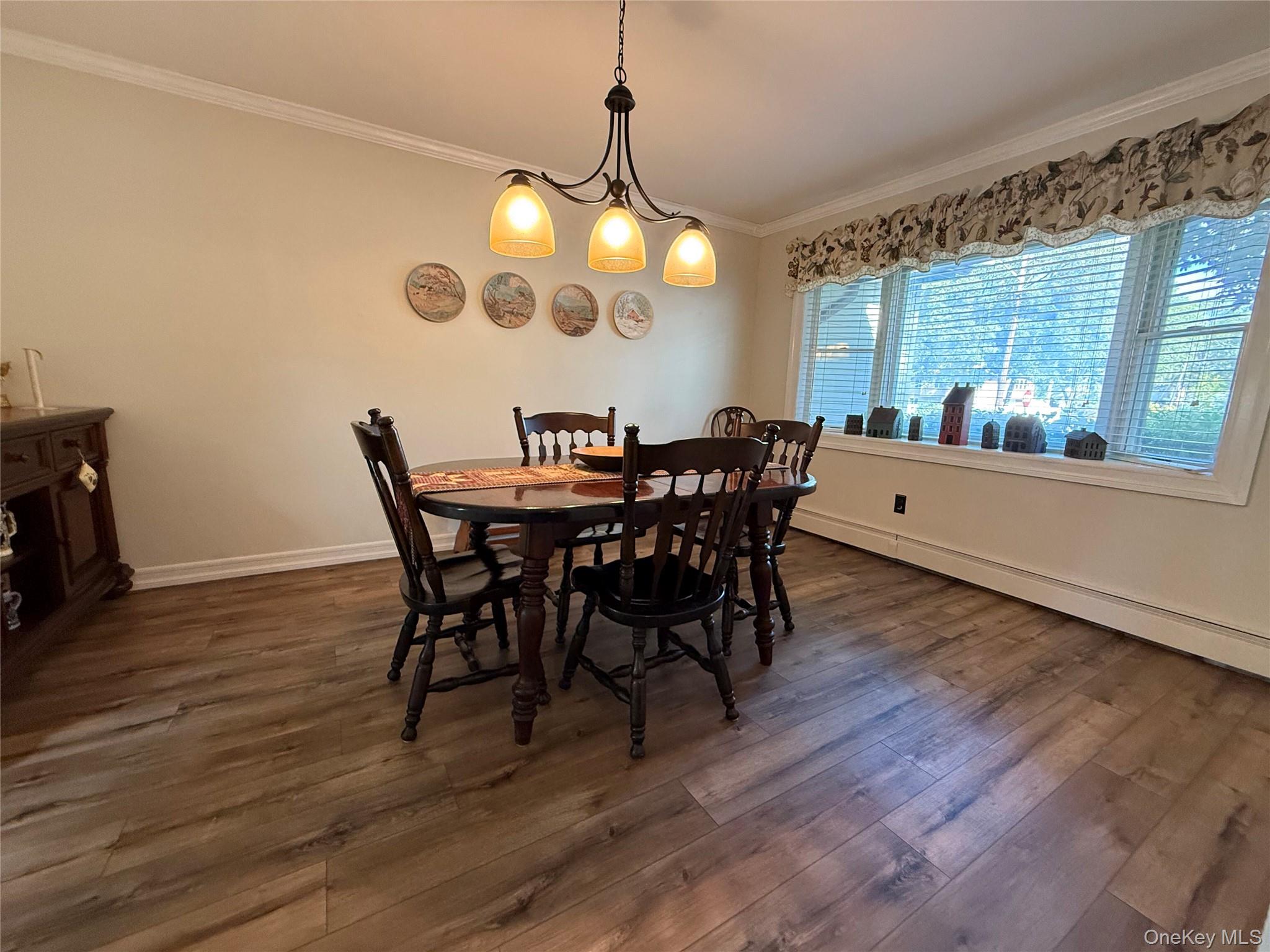 386 Lillian Boulevard, Holbrook, NY 11741