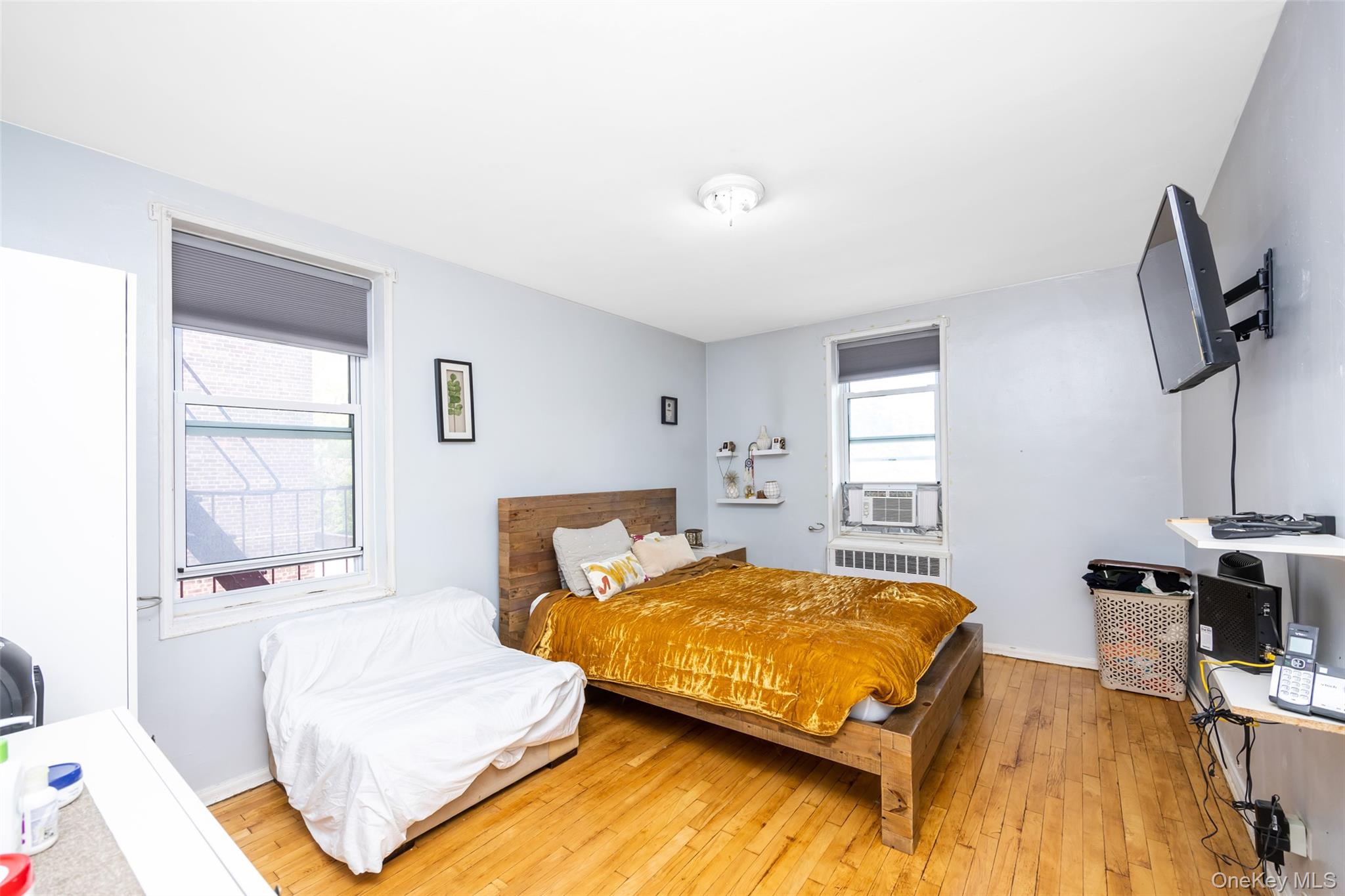 88-09 35th Avenue # 2O, Jackson Heights, NY 11372