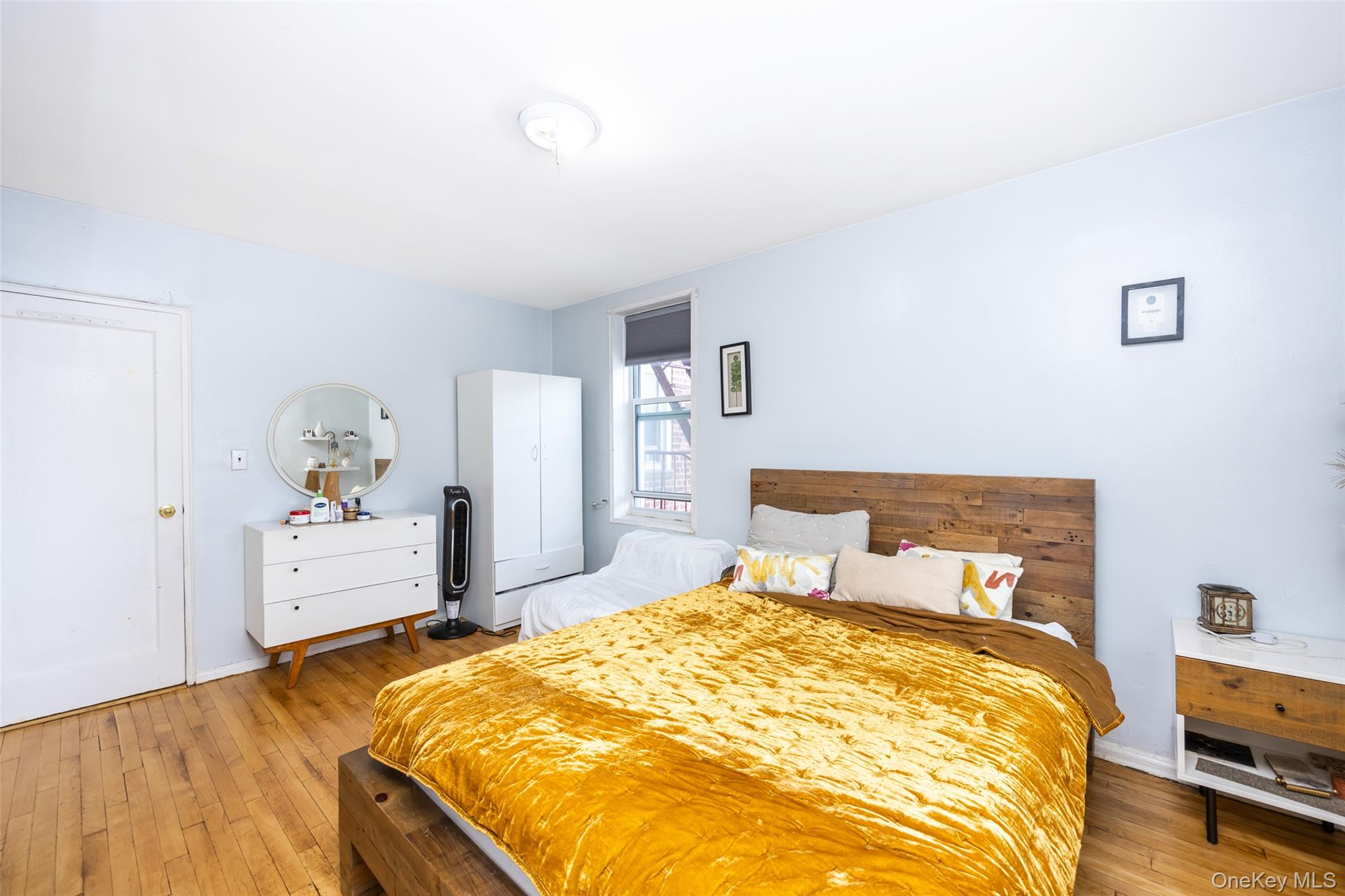 88-09 35th Avenue # 2O, Jackson Heights, NY 11372