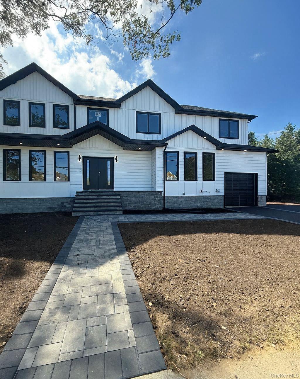 1028 E Broadway, Woodmere, NY 11598
