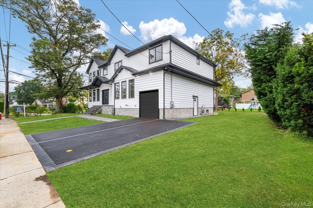 1028 E Broadway, Woodmere, NY 11598