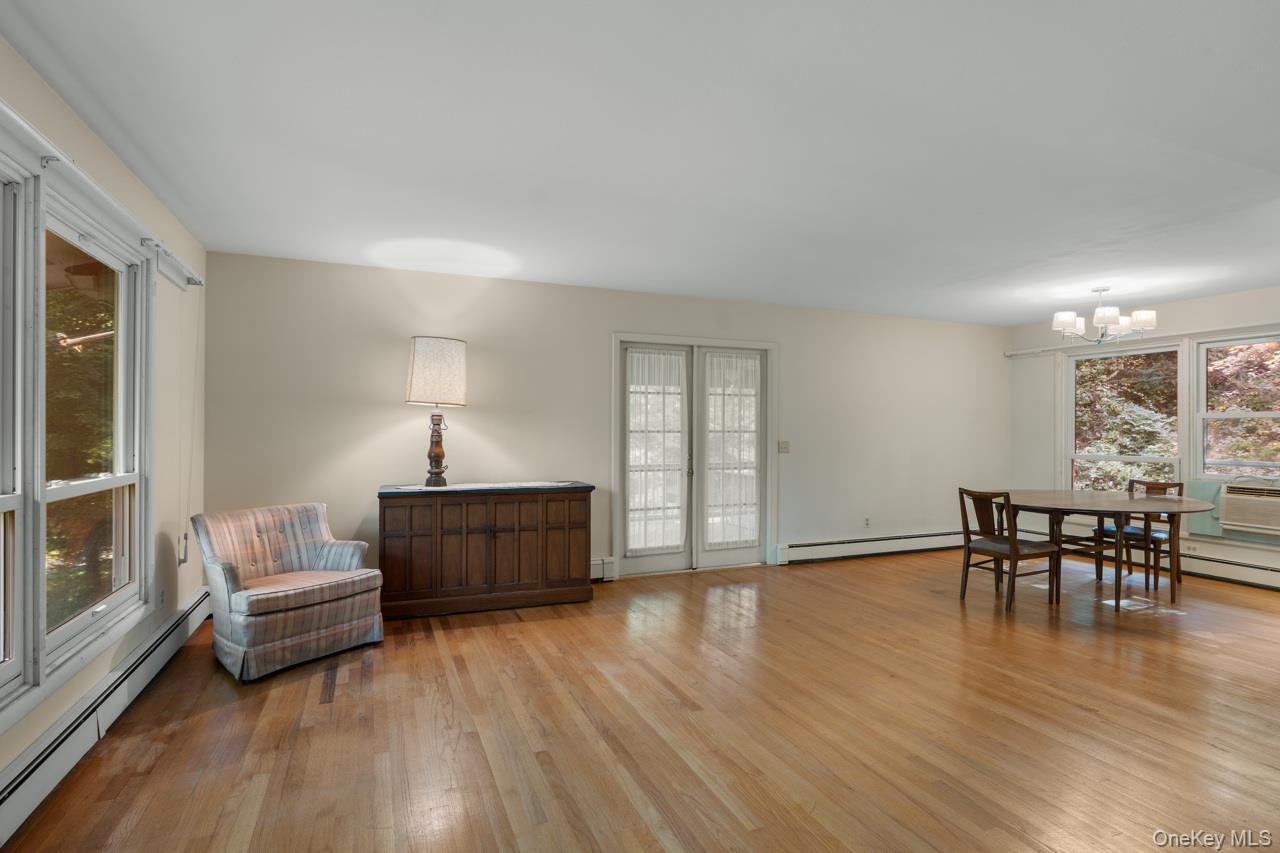 8 Bykenhulle Road, Hopewell Junction, NY 12533