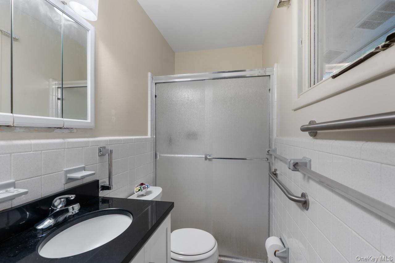 8 Bykenhulle Road, Hopewell Junction, NY 12533