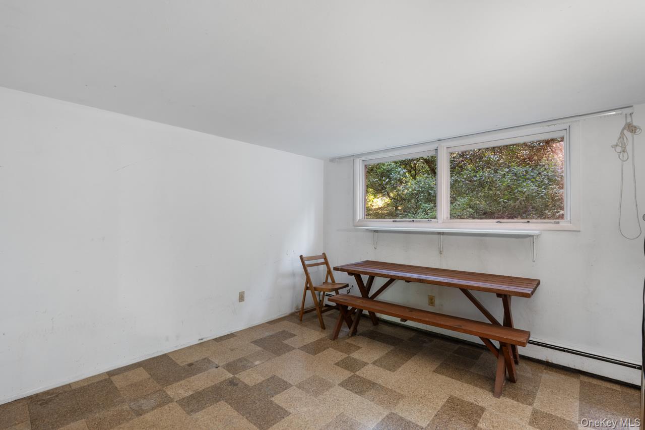 8 Bykenhulle Road, Hopewell Junction, NY 12533