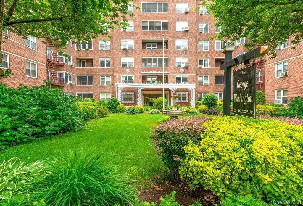 67-66 108th street # C61, Forest Hills, NY 11375
