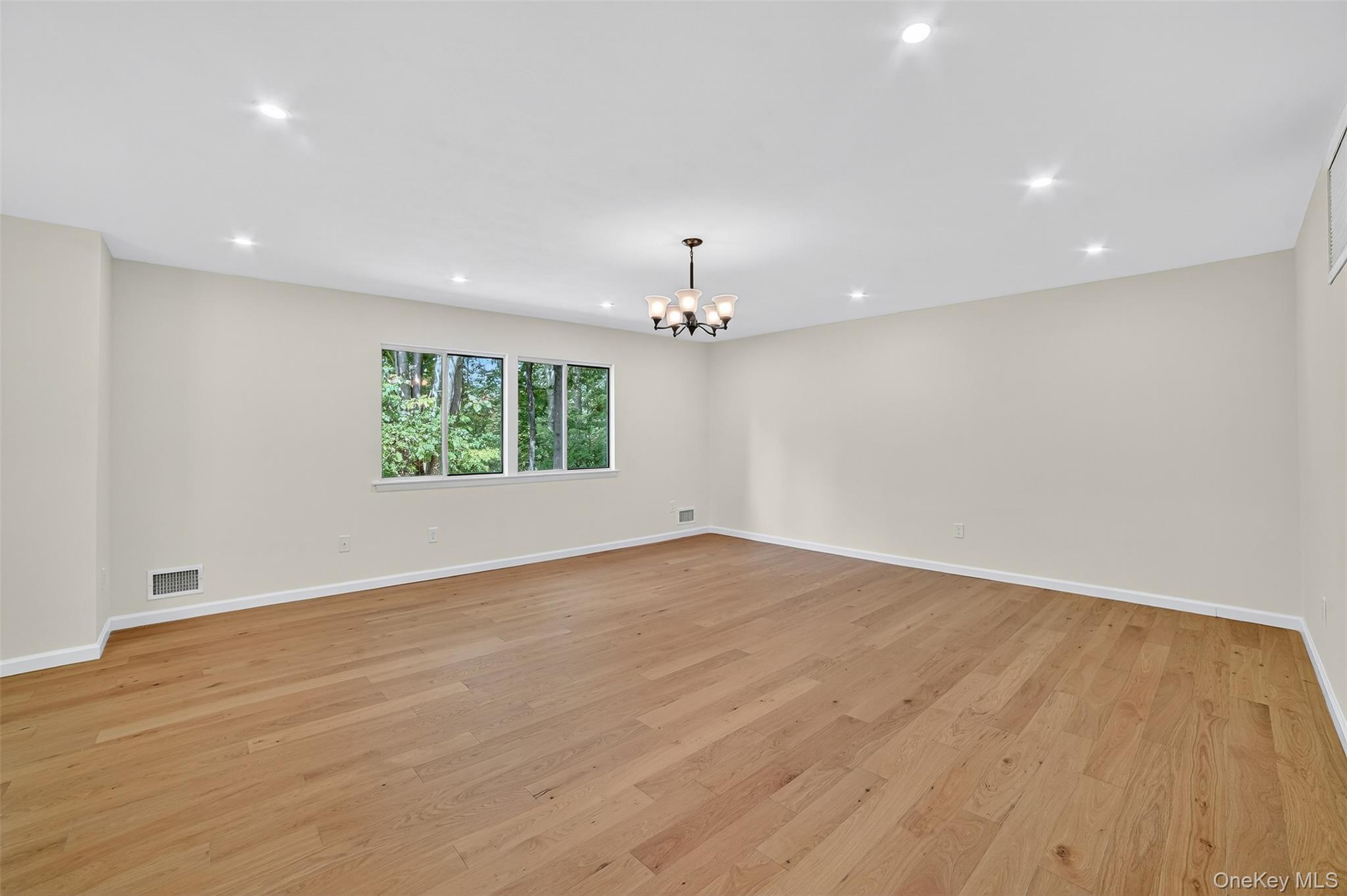 159C Carriage Court, Yorktown Heights, NY 10598