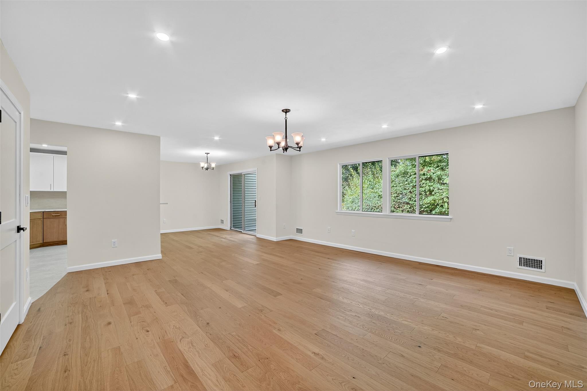 159C Carriage Court, Yorktown Heights, NY 10598