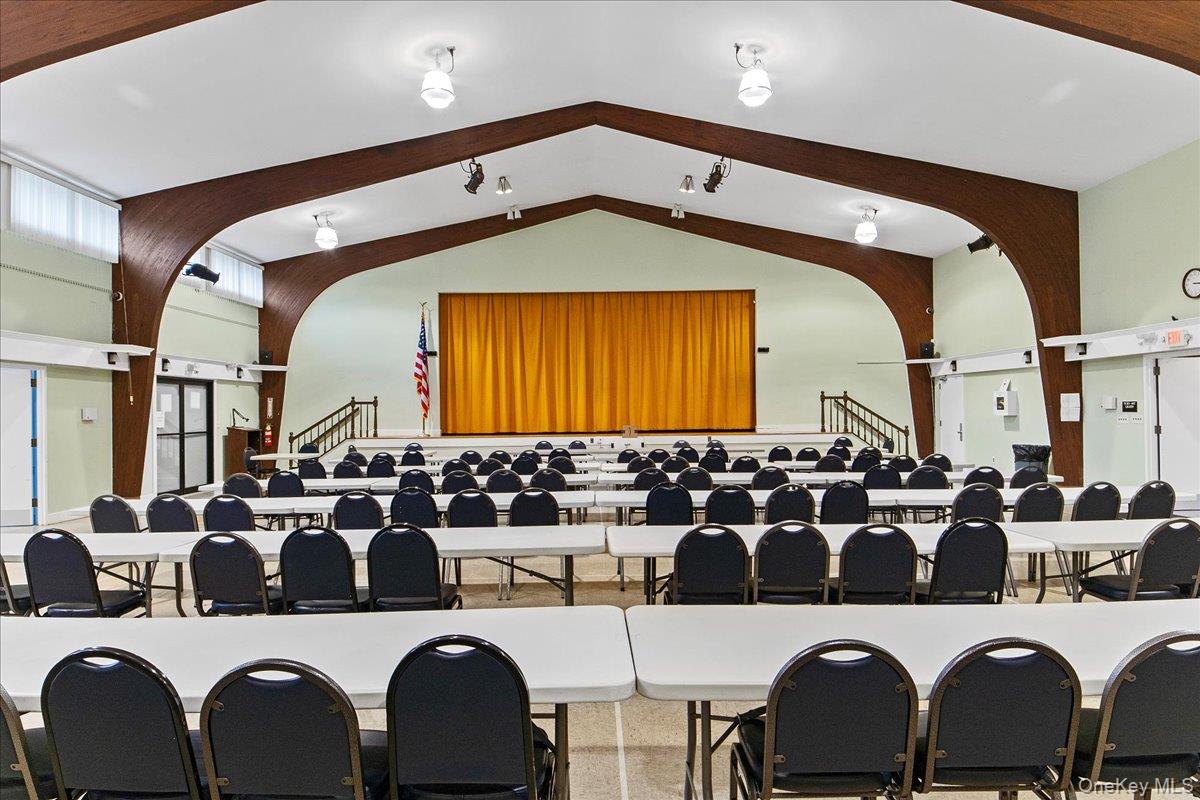 159C Carriage Court, Yorktown Heights, NY 10598