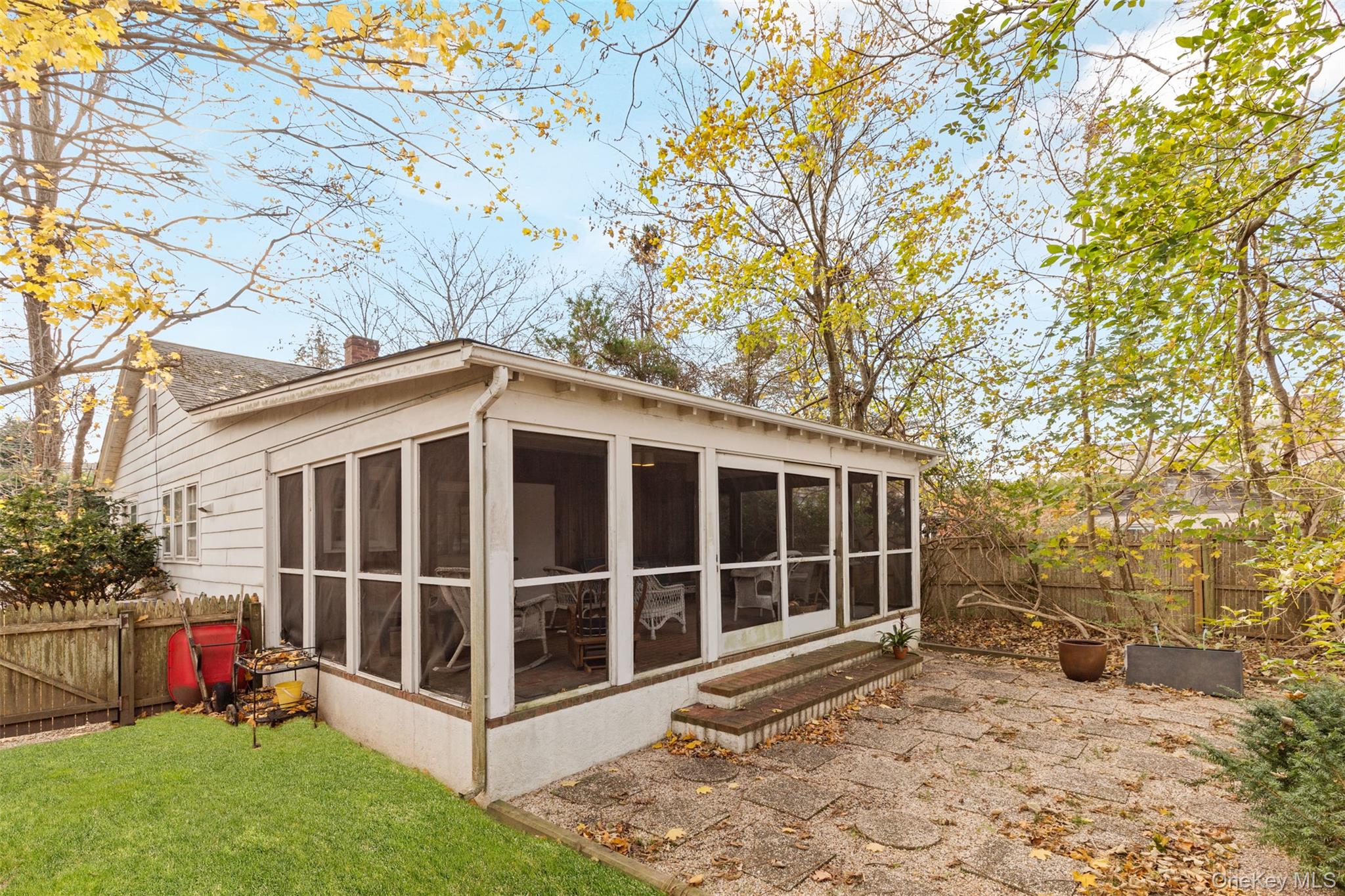 197 W Prospect Street, Southampton, NY 11968