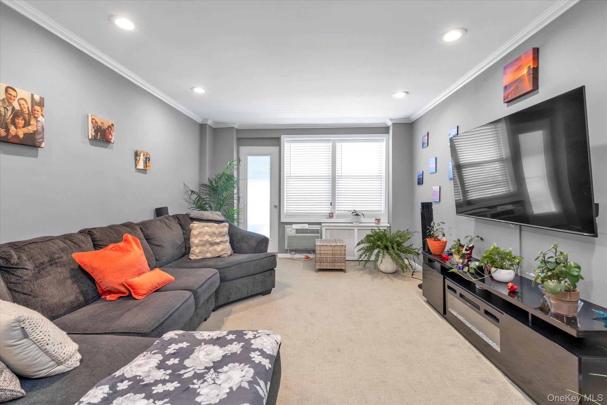 522 Shore Road # 3FF, Long Beach, NY 11561