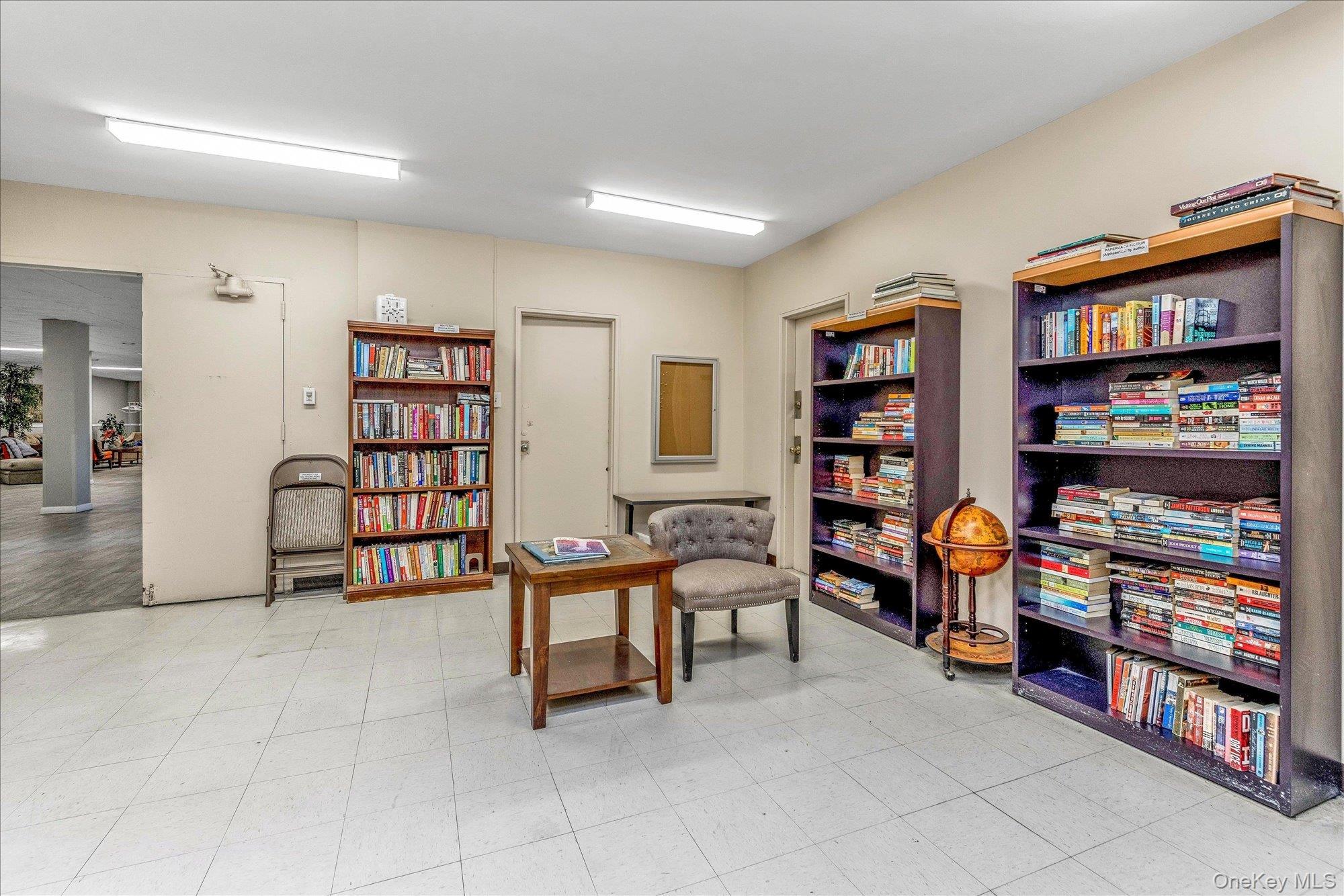 522 Shore Road # 3FF, Long Beach, NY 11561