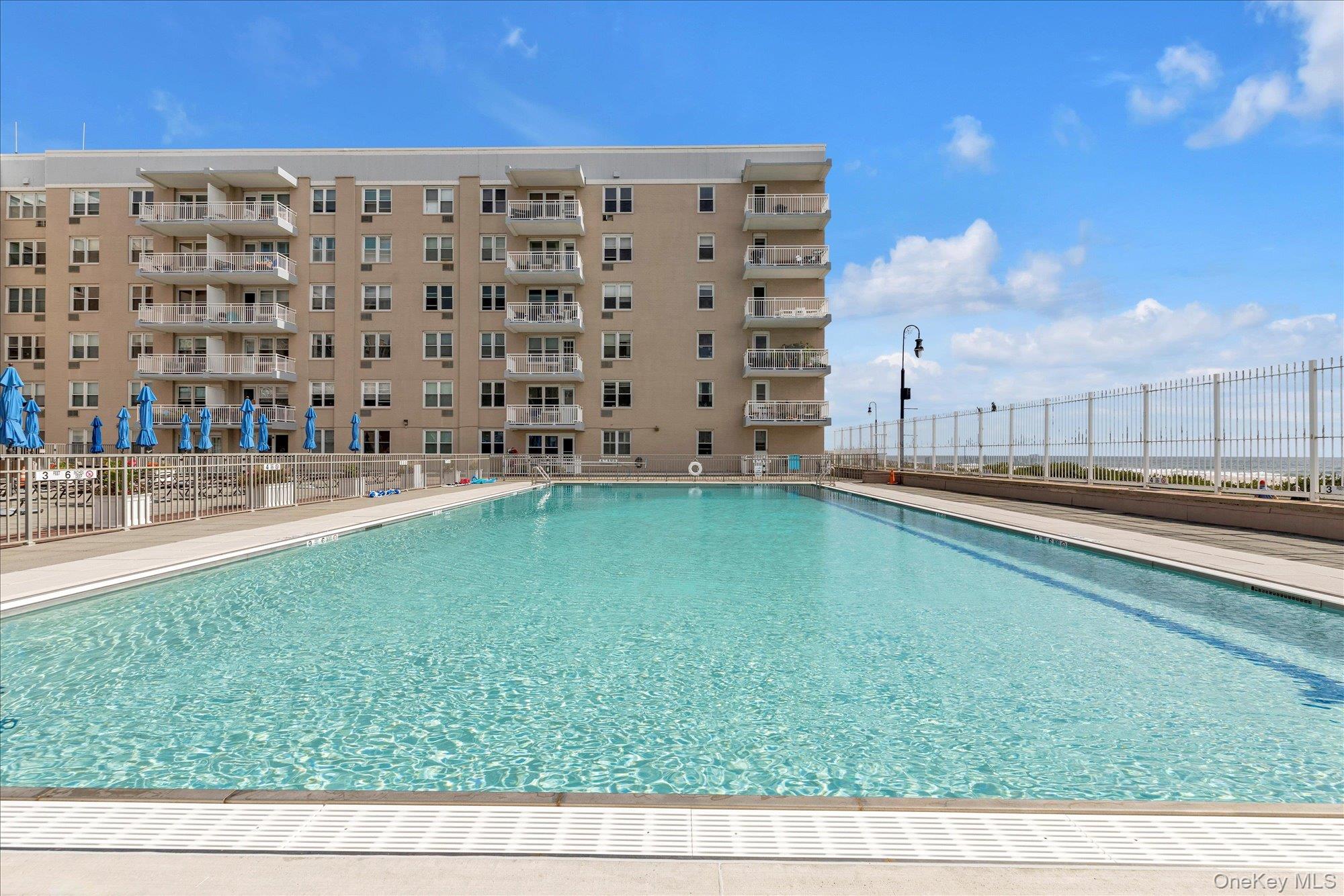 522 Shore Road # 3FF, Long Beach, NY 11561
