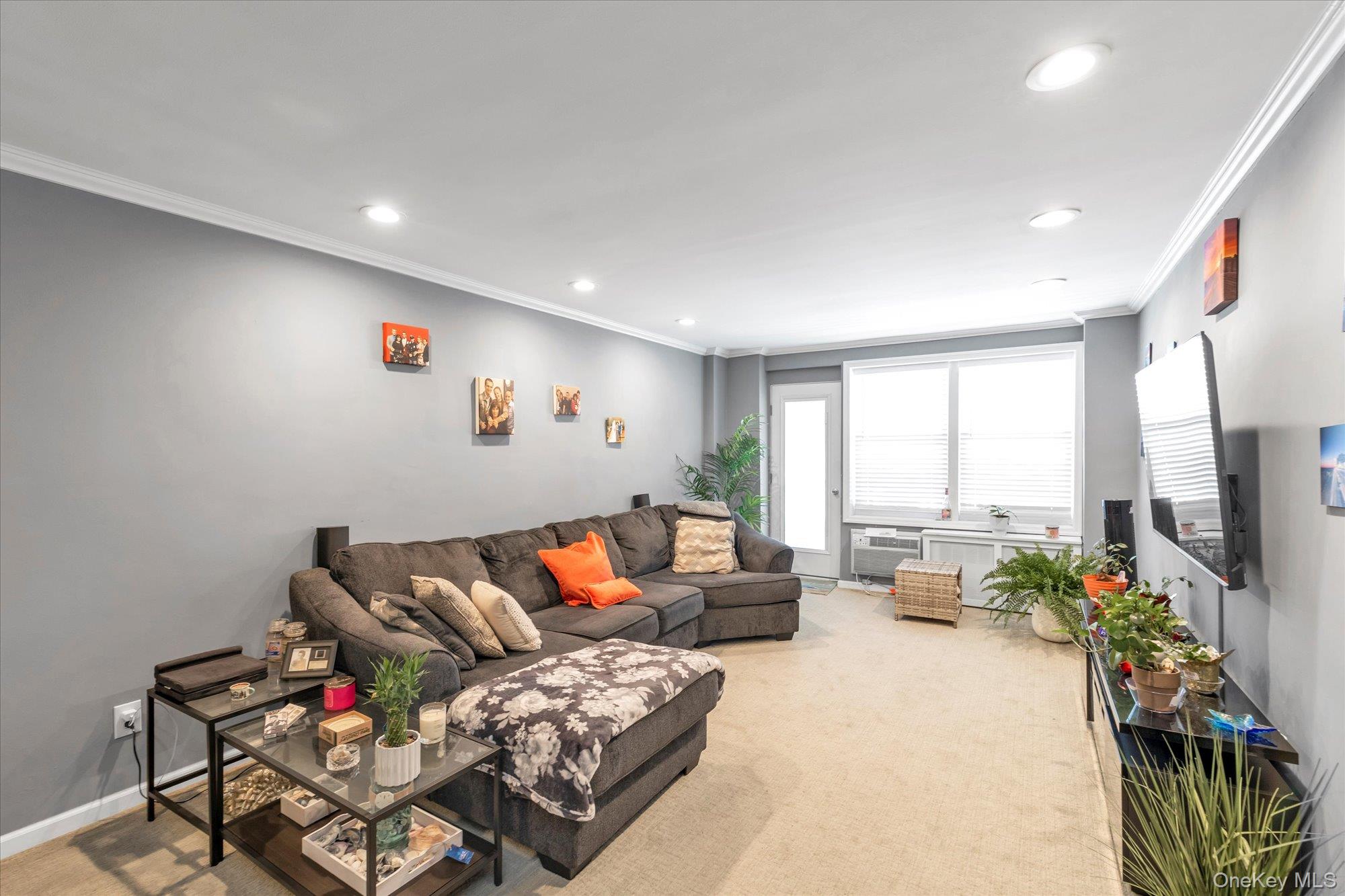 522 Shore Road # 3FF, Long Beach, NY 11561