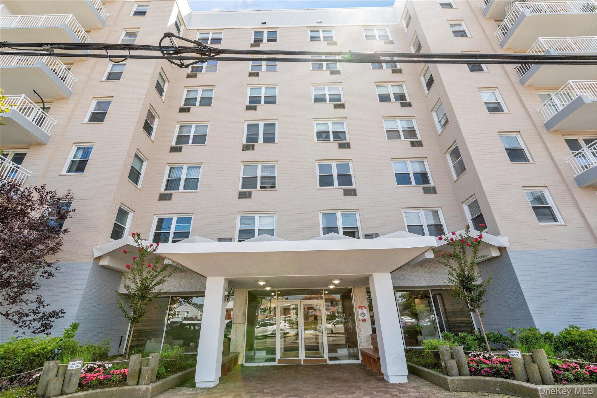 522 Shore Road # 3FF, Long Beach, NY 11561