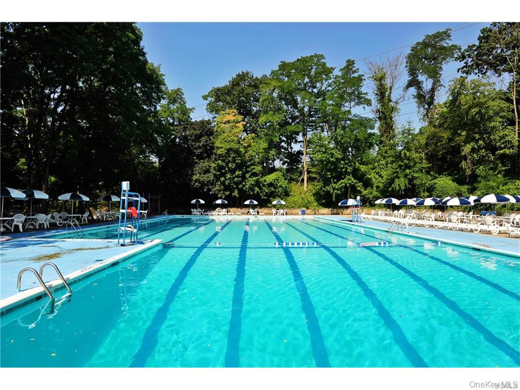 1 Sadore Lane # 6H, Yonkers, NY 10710