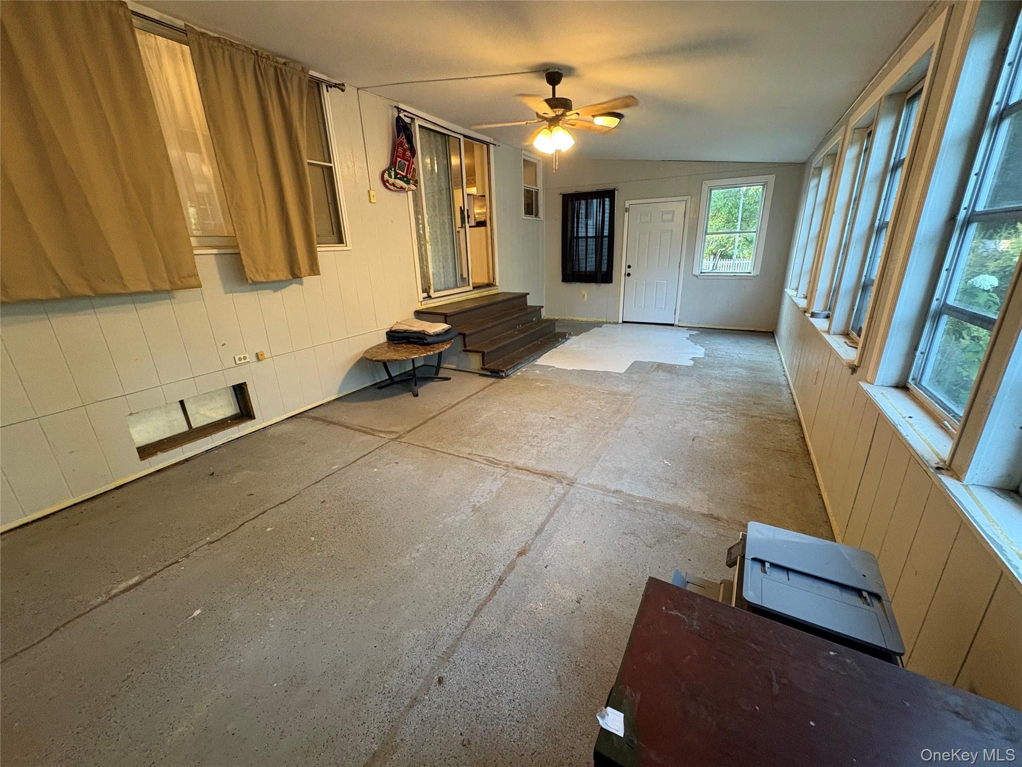 19 Rivenburg Lane, Hudson, NY 12534