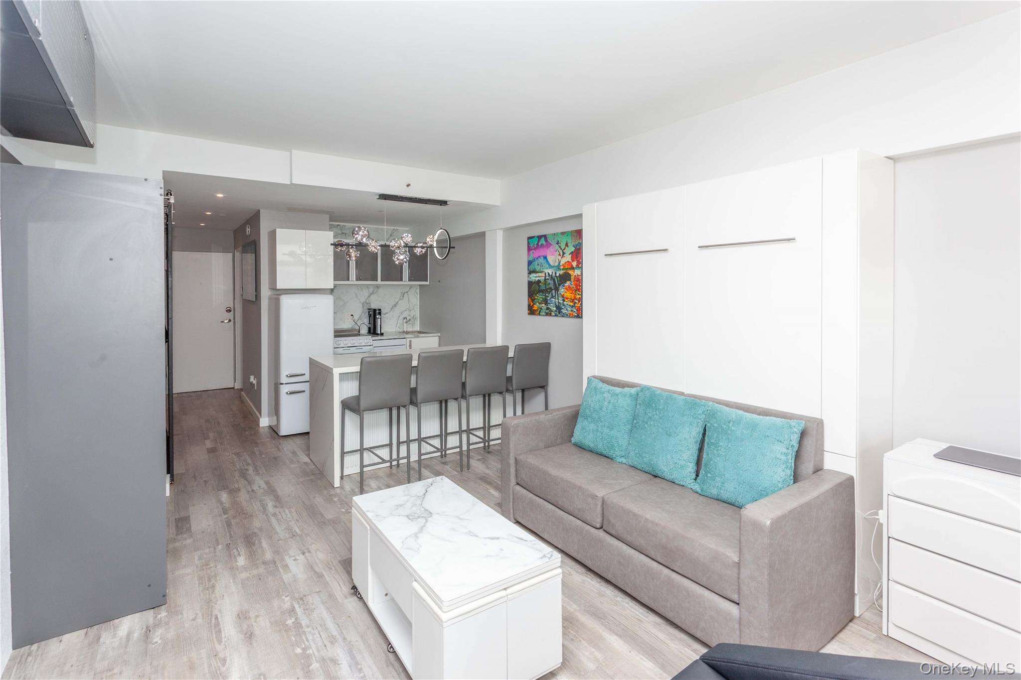 250 Shore Road # 1E, Long Beach, NY 11561