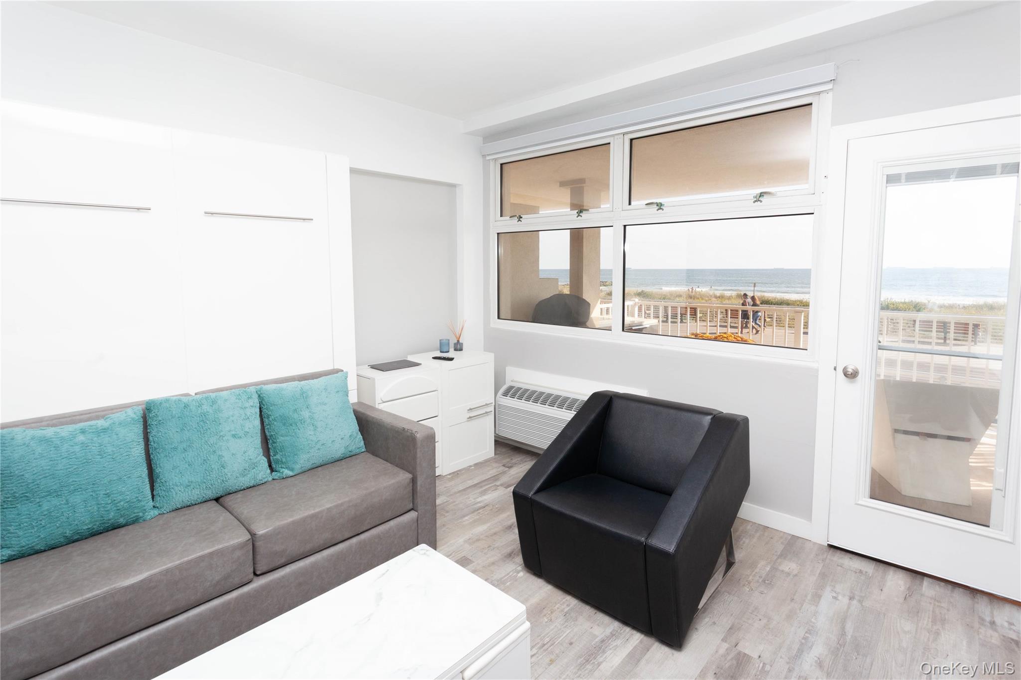 250 Shore Road # 1E, Long Beach, NY 11561