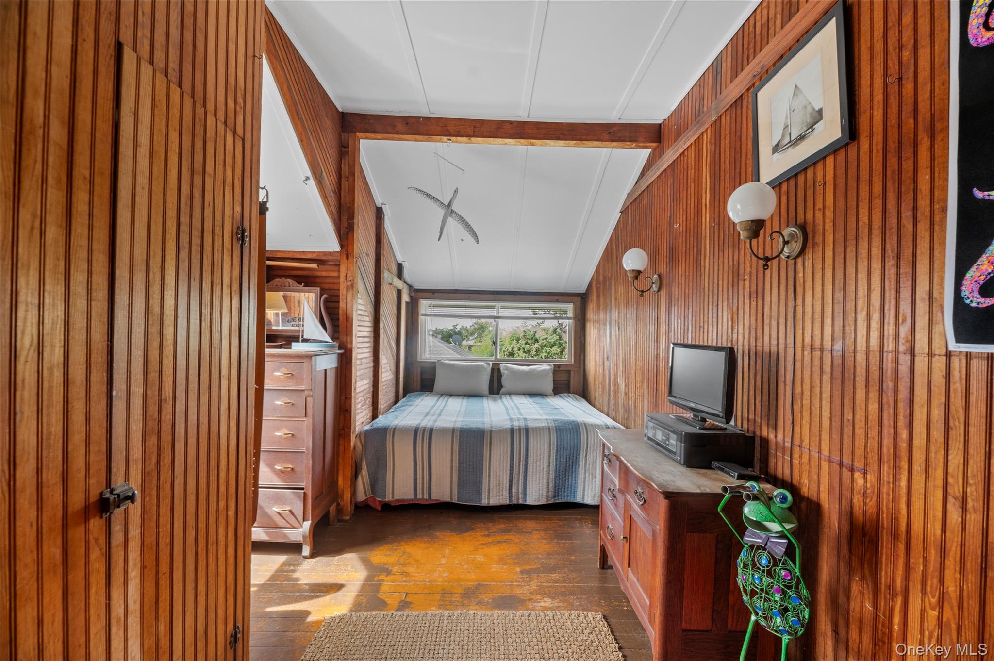 919 Evergreen Walk, Ocean Beach, NY 11770