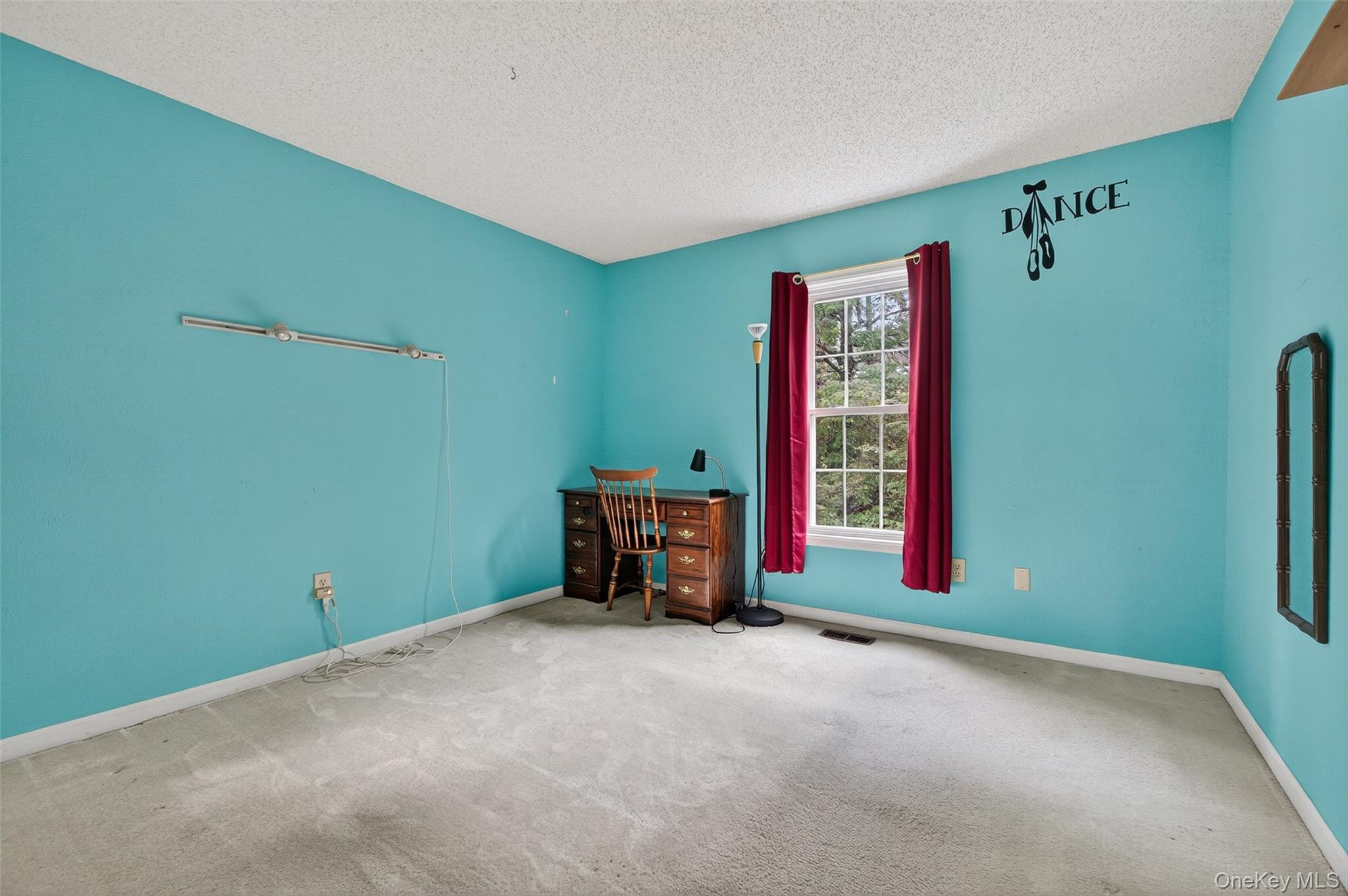 37 Spruce Ridge Drive, Fishkill, NY 12524