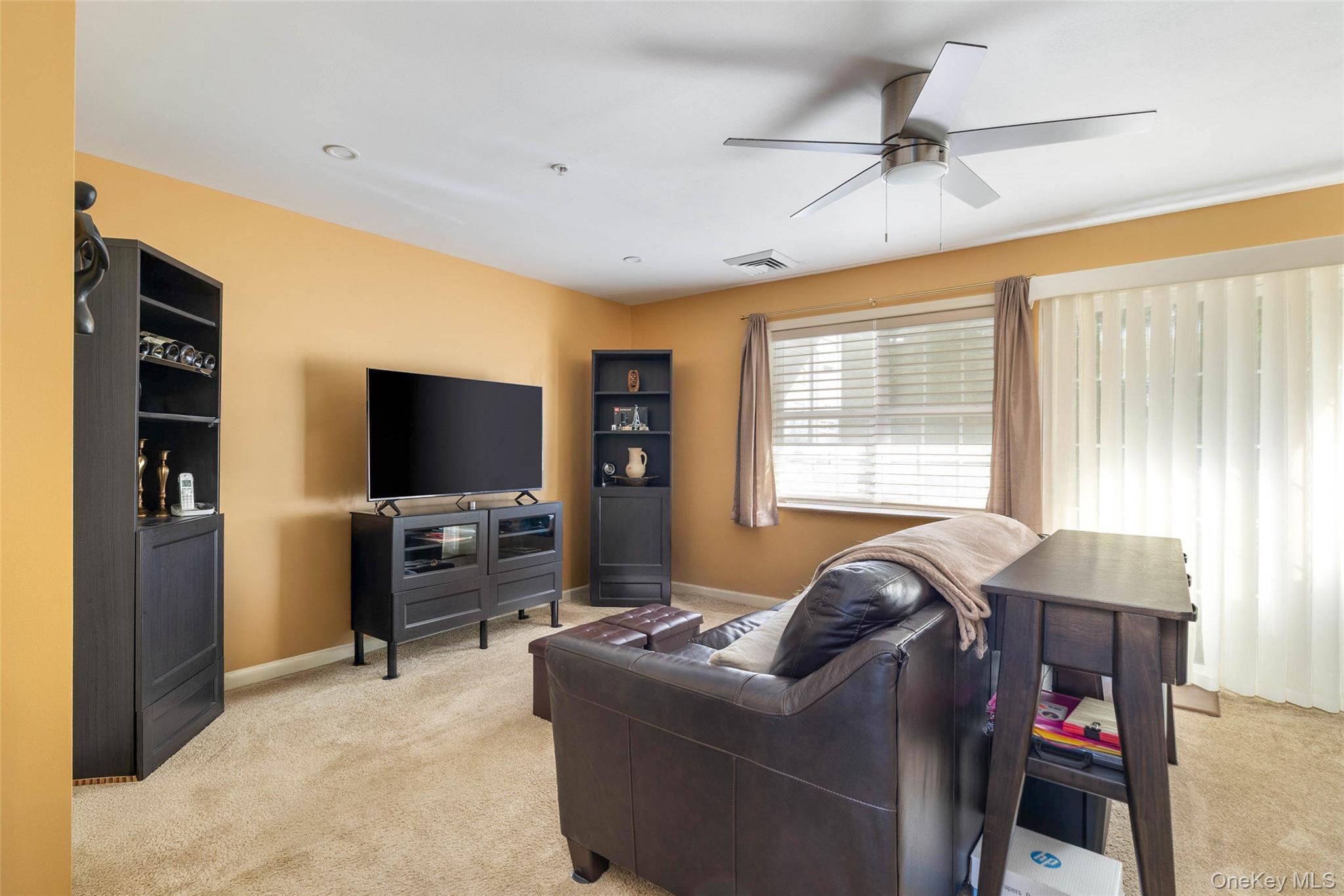 121 Willow Lane, Valley Stream, NY 11580