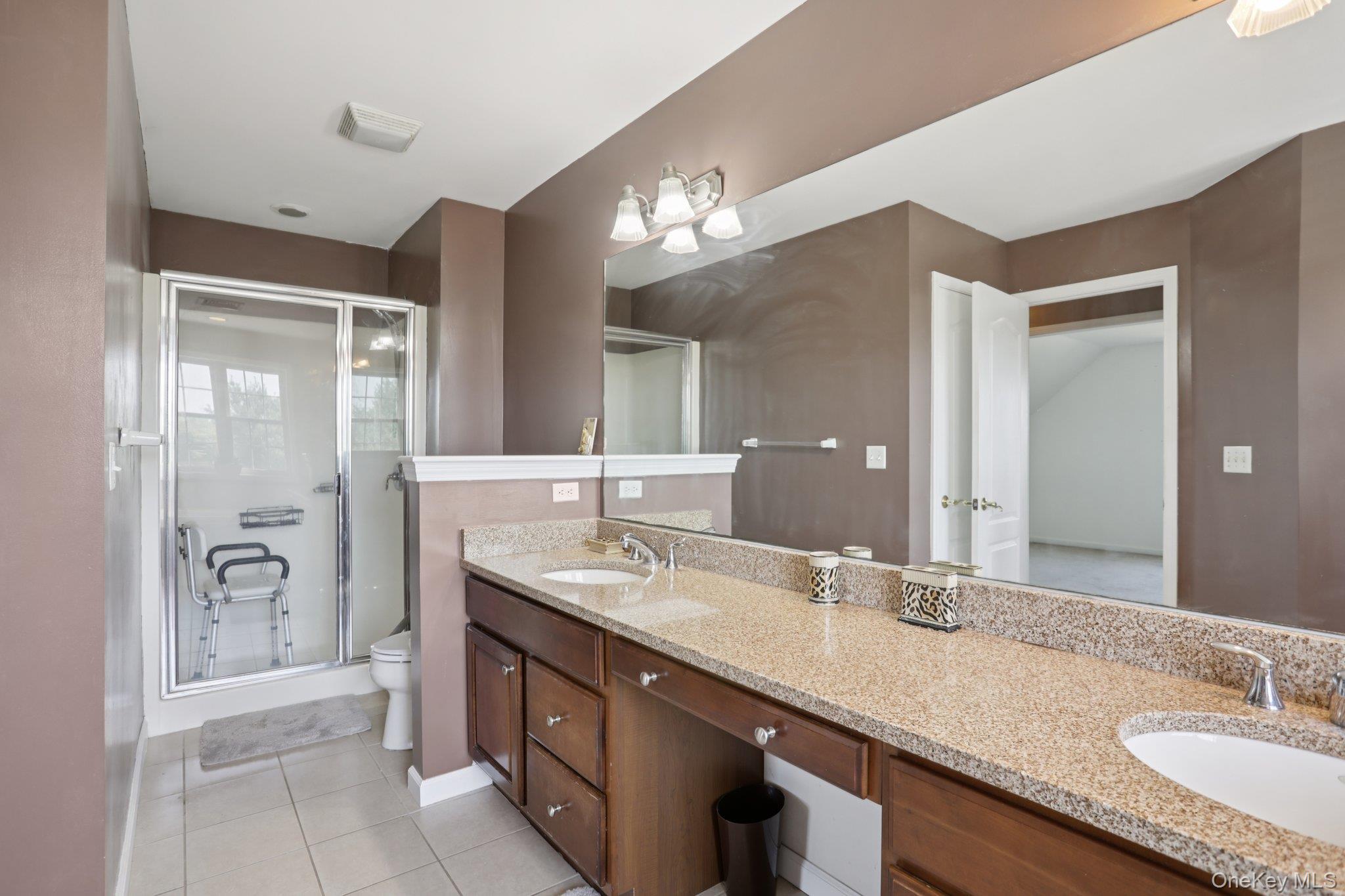 1 Brewster Court, Washingtonville, NY 10992