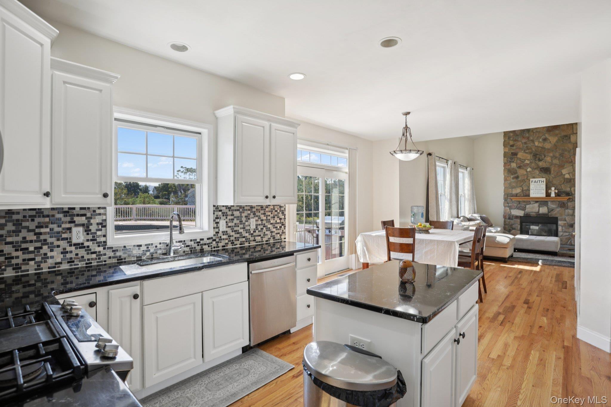 1 Brewster Court, Washingtonville, NY 10992