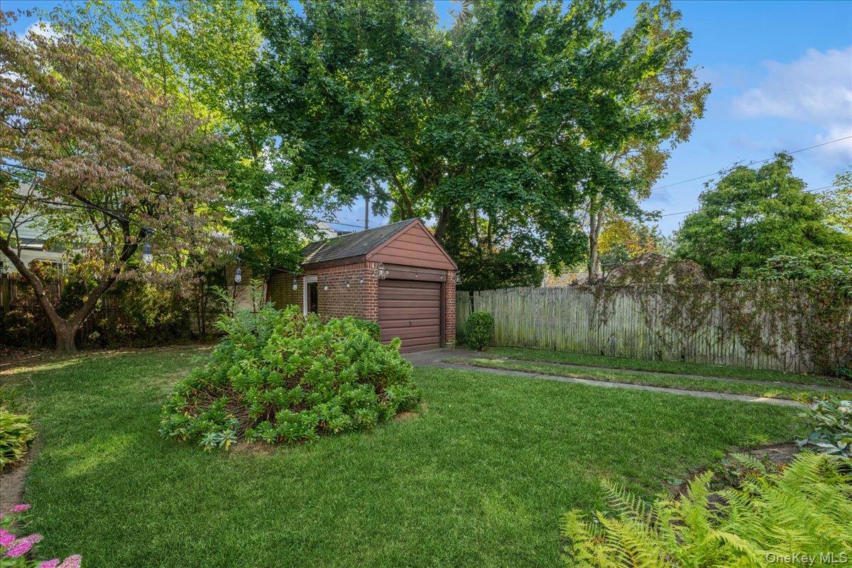 8771 253rd Street, Bellerose, NY 11426