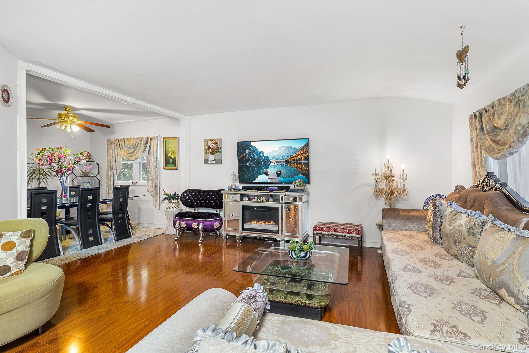 31 Holbrook Road, Centereach, NY 11720