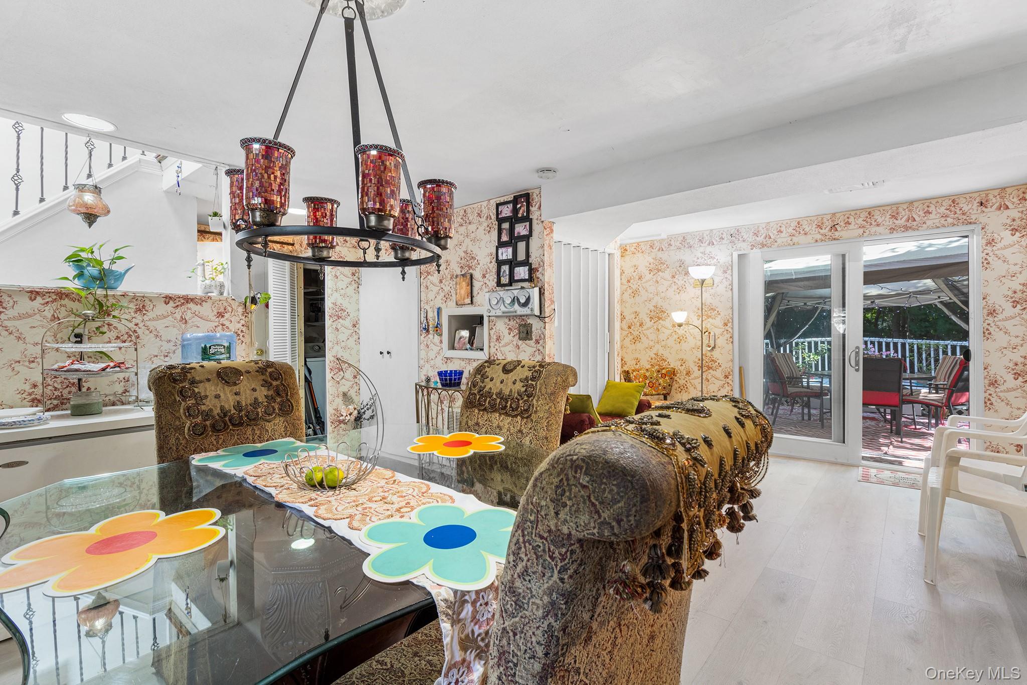 31 Holbrook Road, Centereach, NY 11720