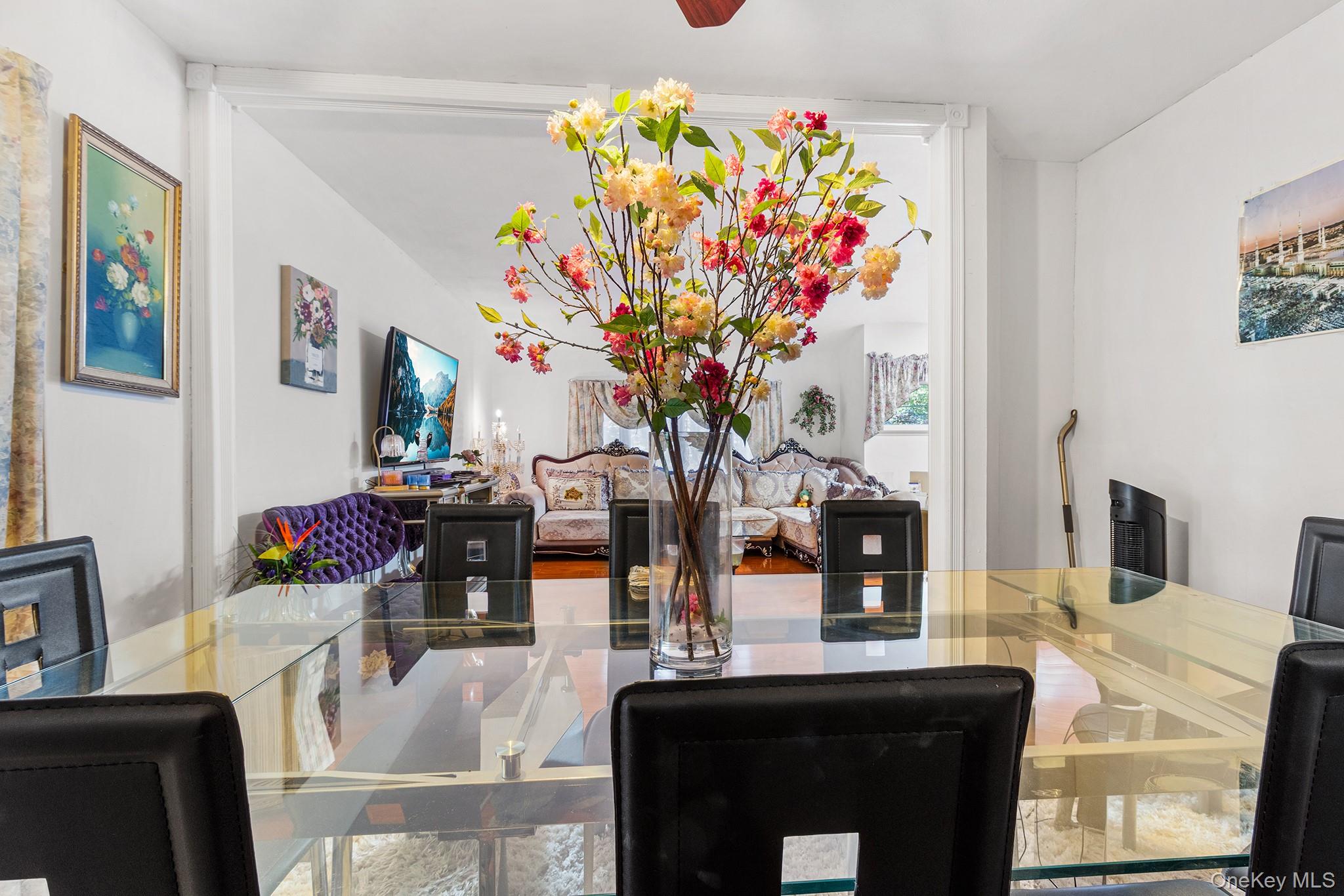 31 Holbrook Road, Centereach, NY 11720