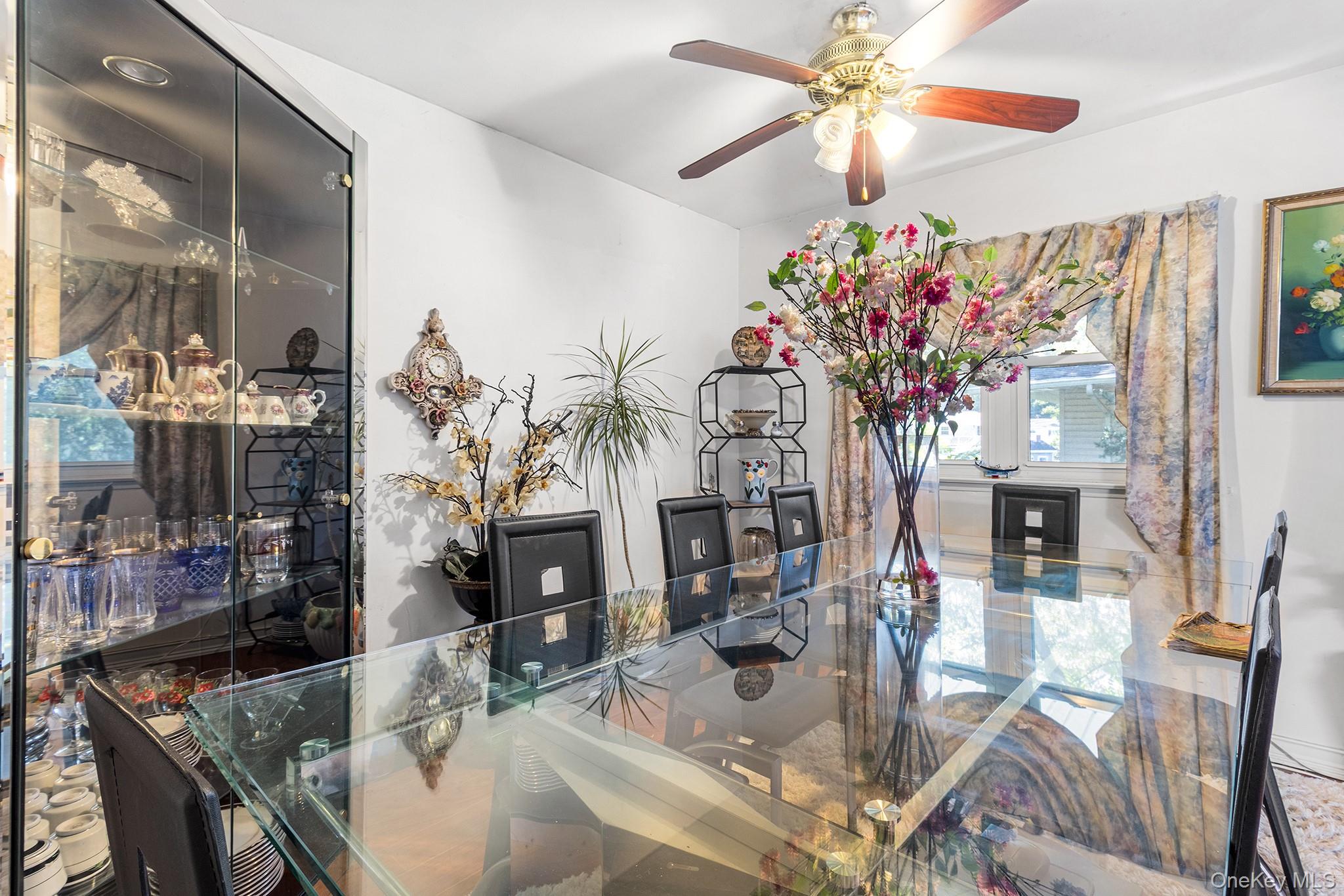 31 Holbrook Road, Centereach, NY 11720