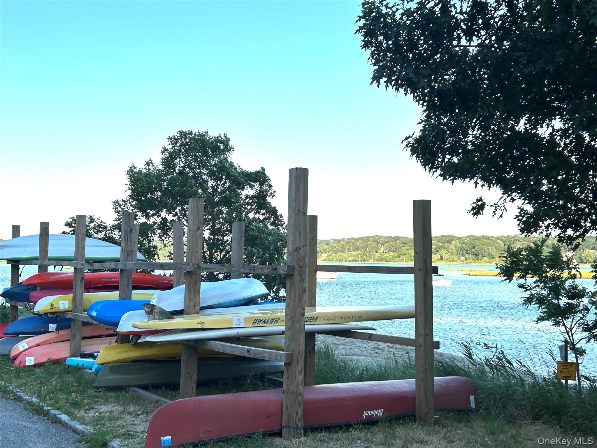 49 Rockledge Path, Port Jefferson, NY 11777