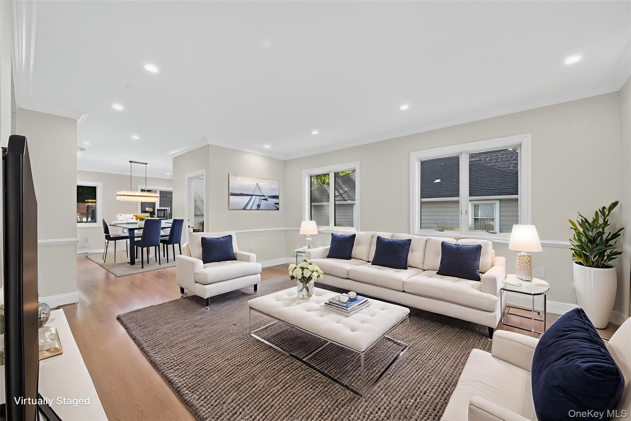 80 Clapham Avenue, Manhasset, NY 11030