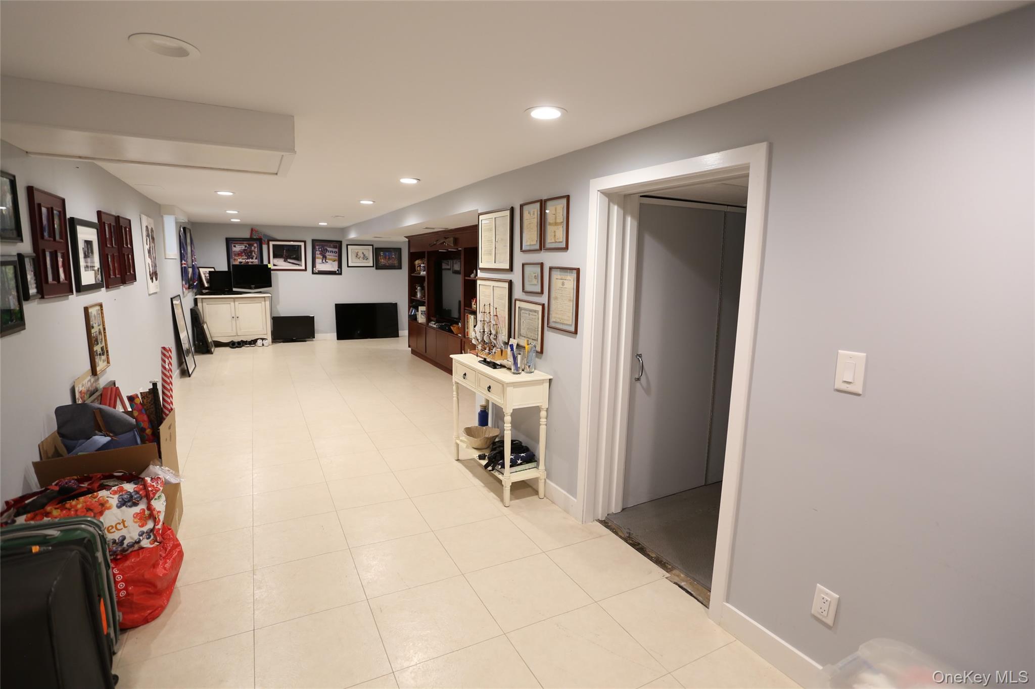 12 Deerwood Drive, New City, NY 10956