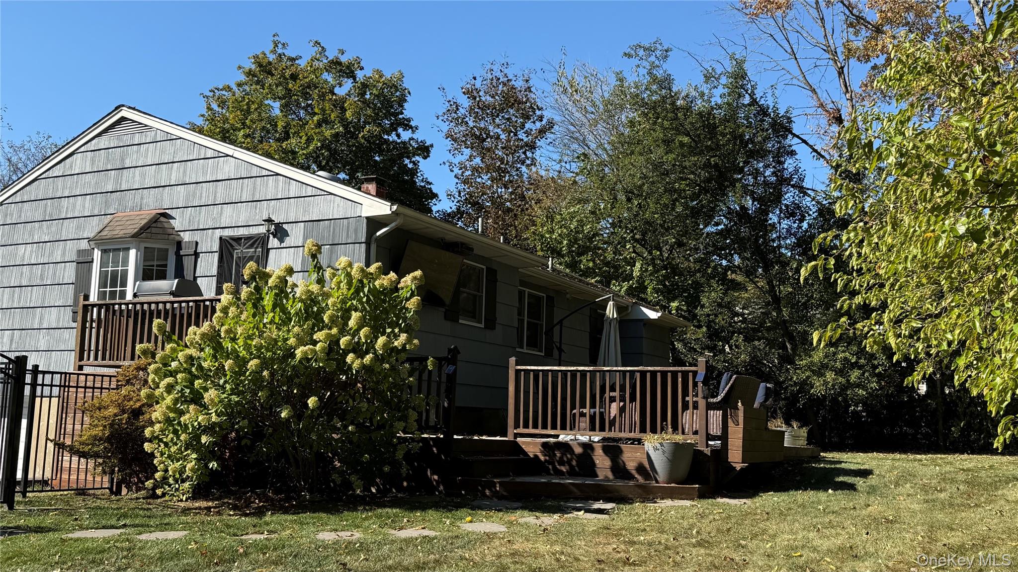 12 Deerwood Drive, New City, NY 10956