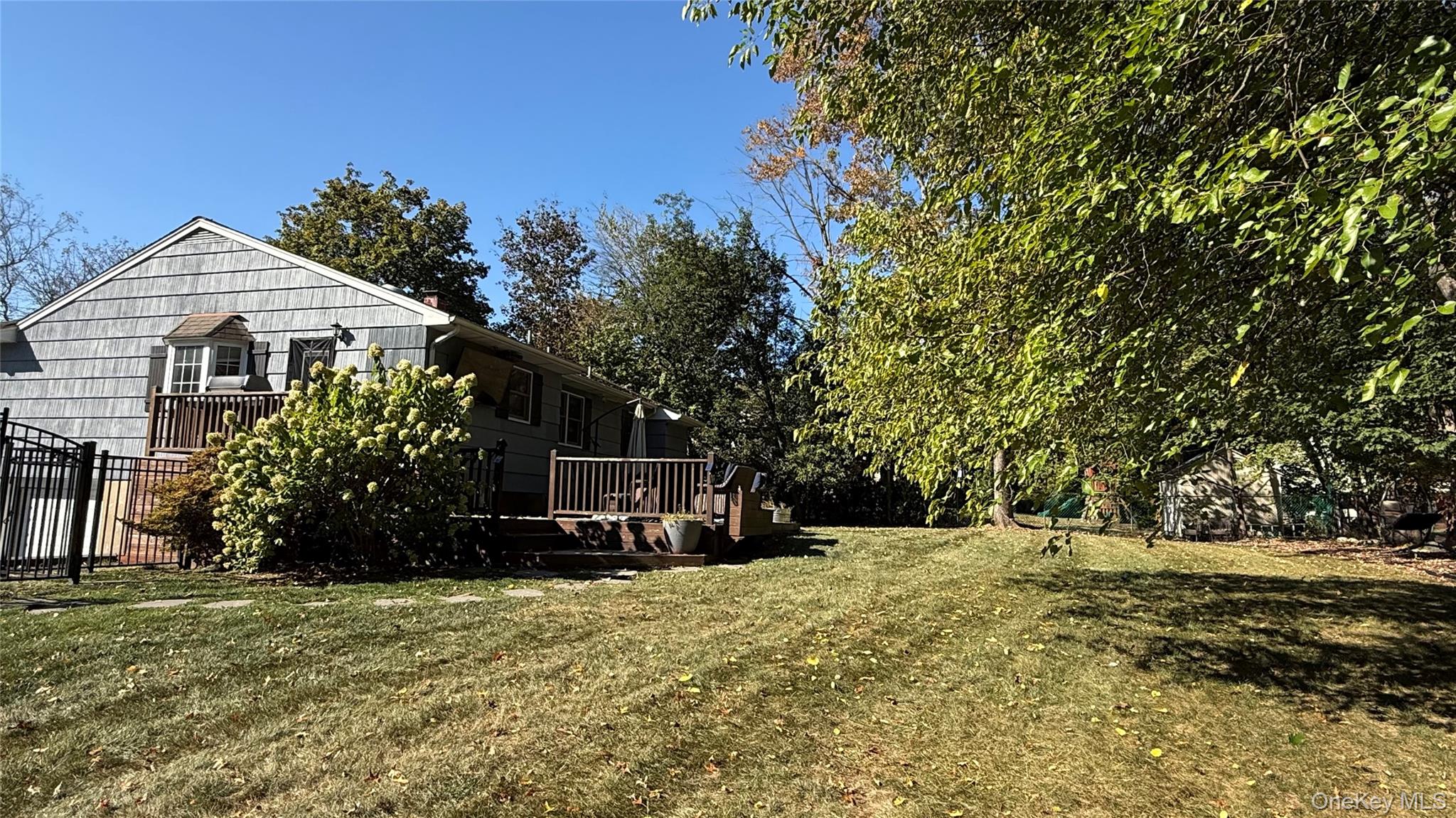 12 Deerwood Drive, New City, NY 10956