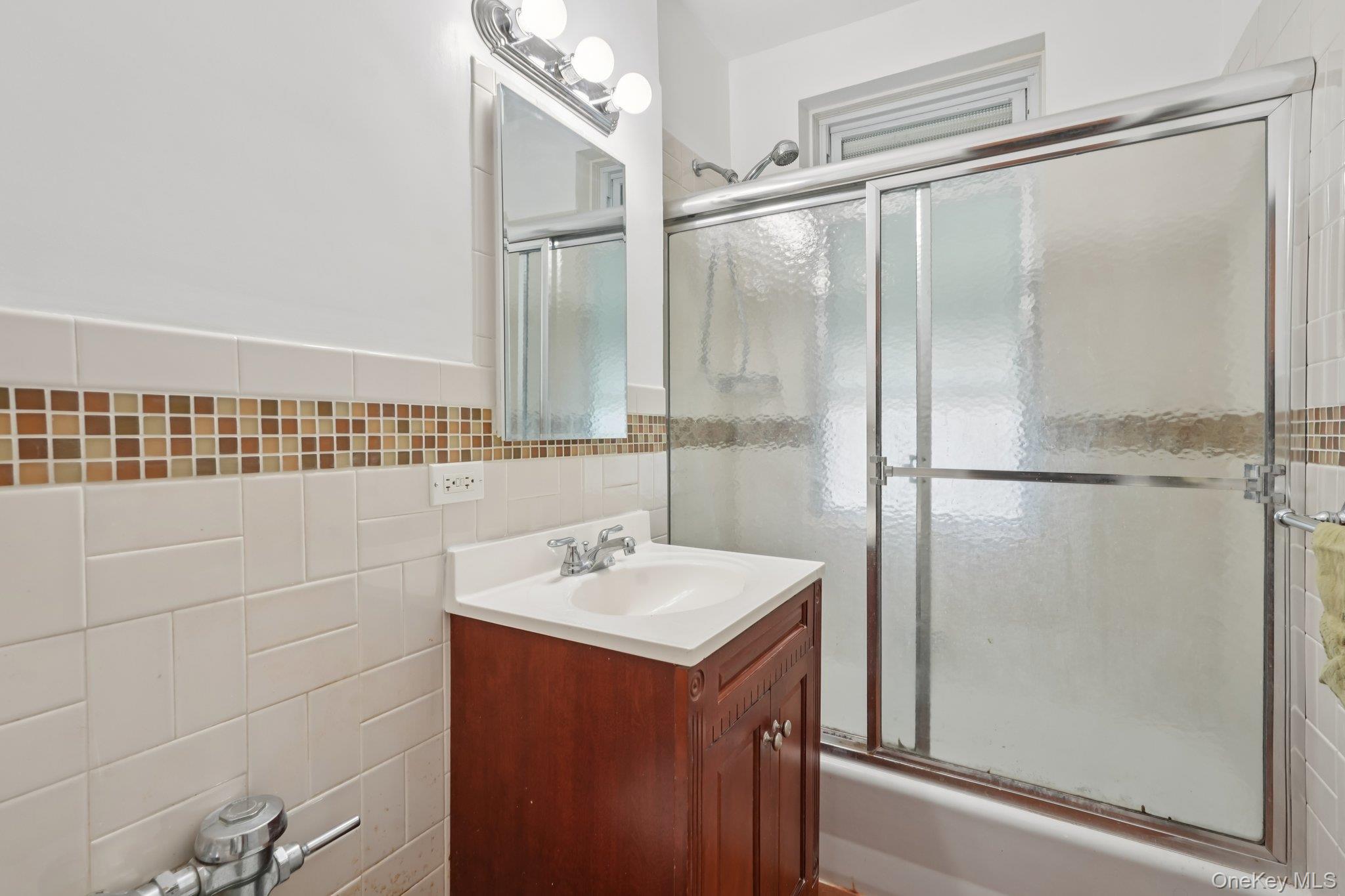 315 King Street # 1L, Port Chester, NY 10573