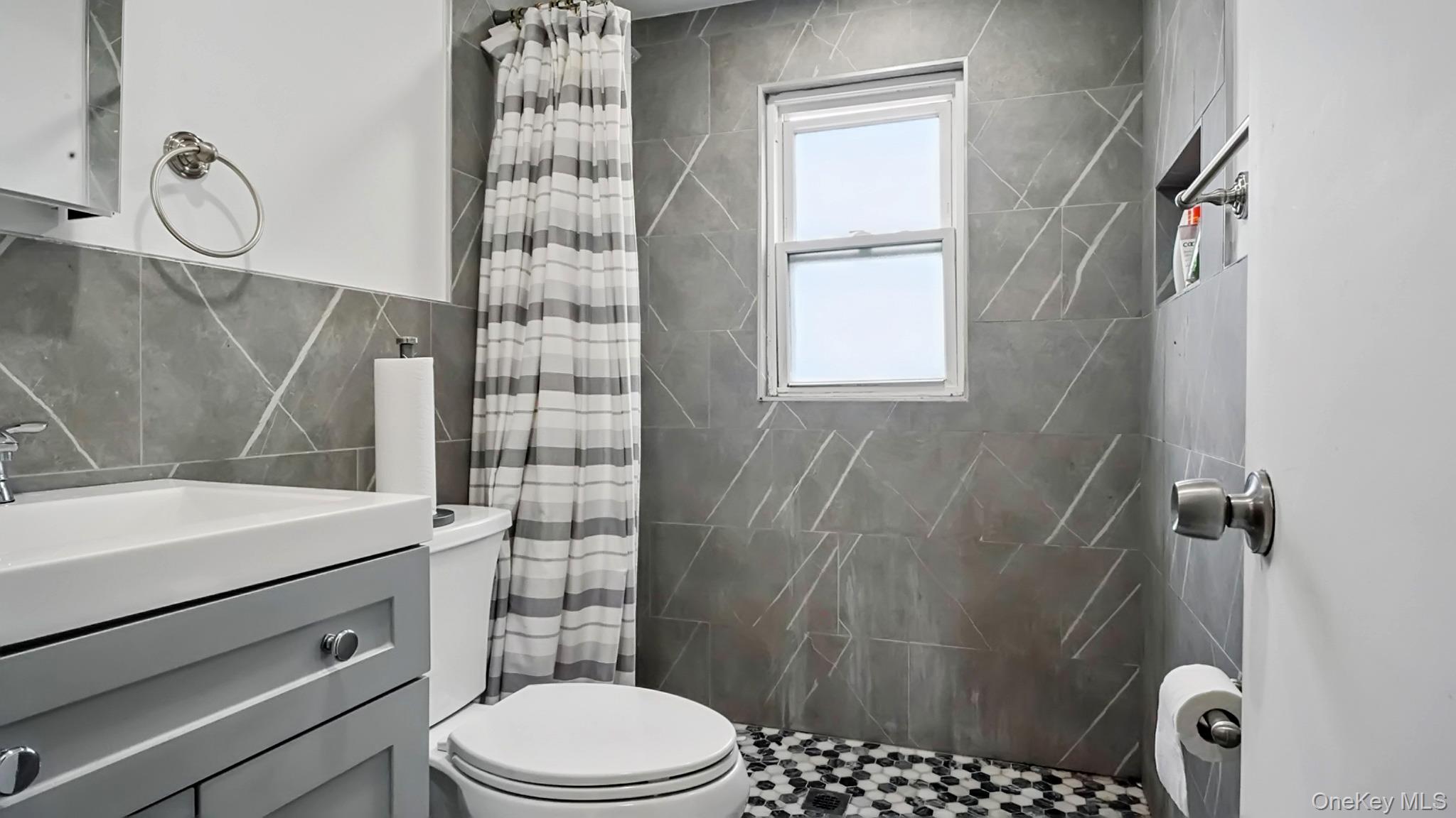 115-04 237th Street, Elmont, NY 11003