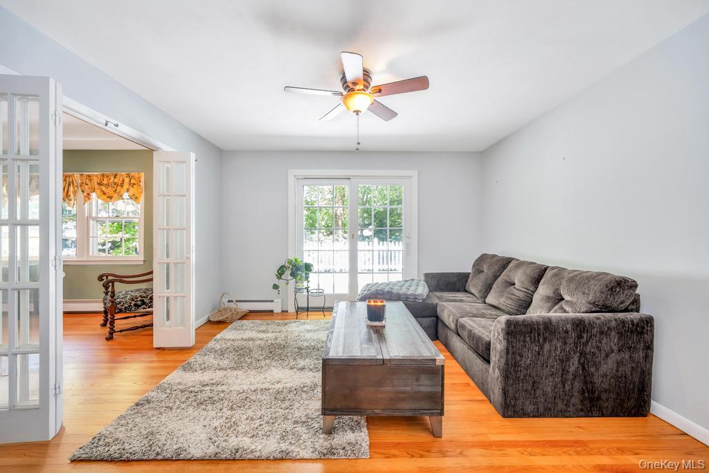 42 Sands Lane, Port Jefferson, NY 11777