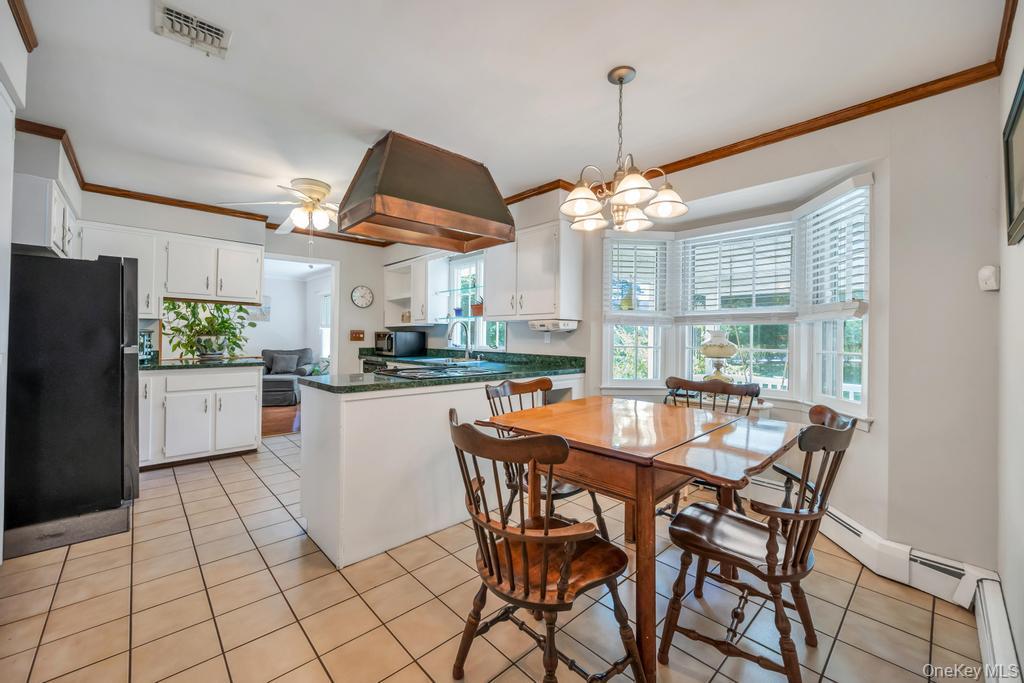 42 Sands Lane, Port Jefferson, NY 11777