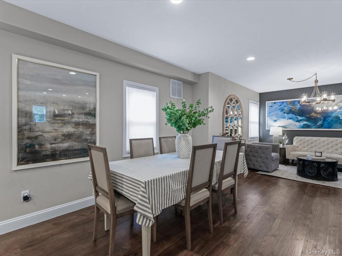 237 Central Avenue, Lynbrook, NY 11563