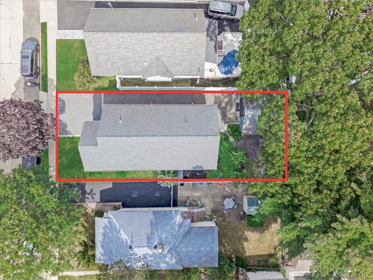 237 Central Avenue, Lynbrook, NY 11563